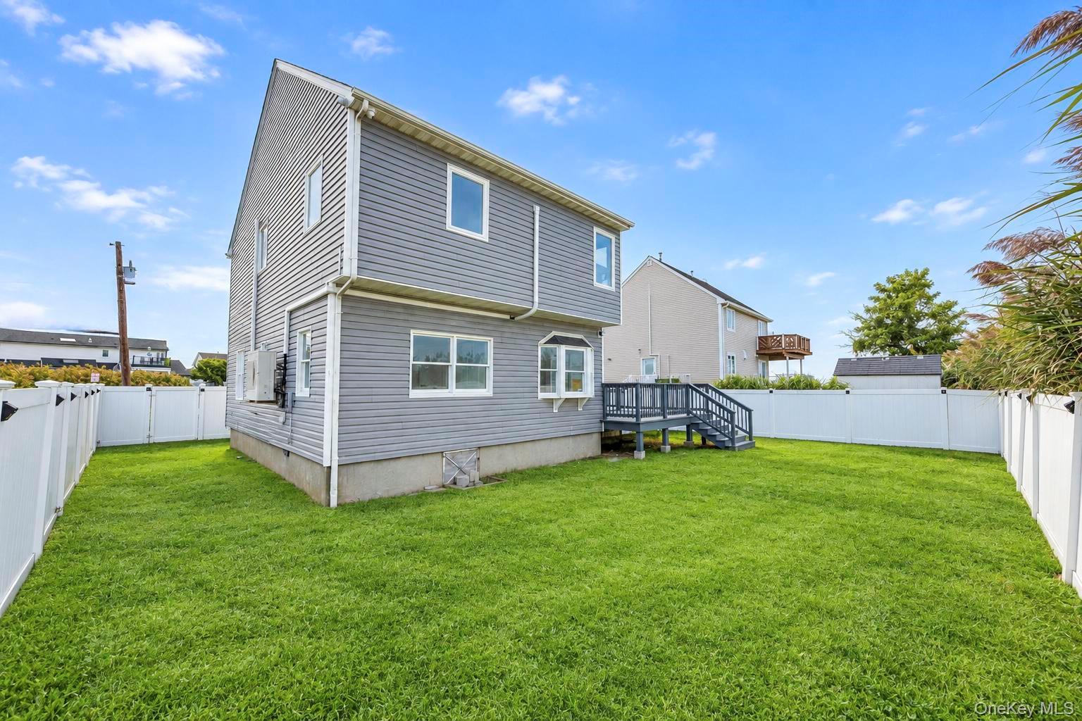 891 S Bay Street – For Sale photo 32