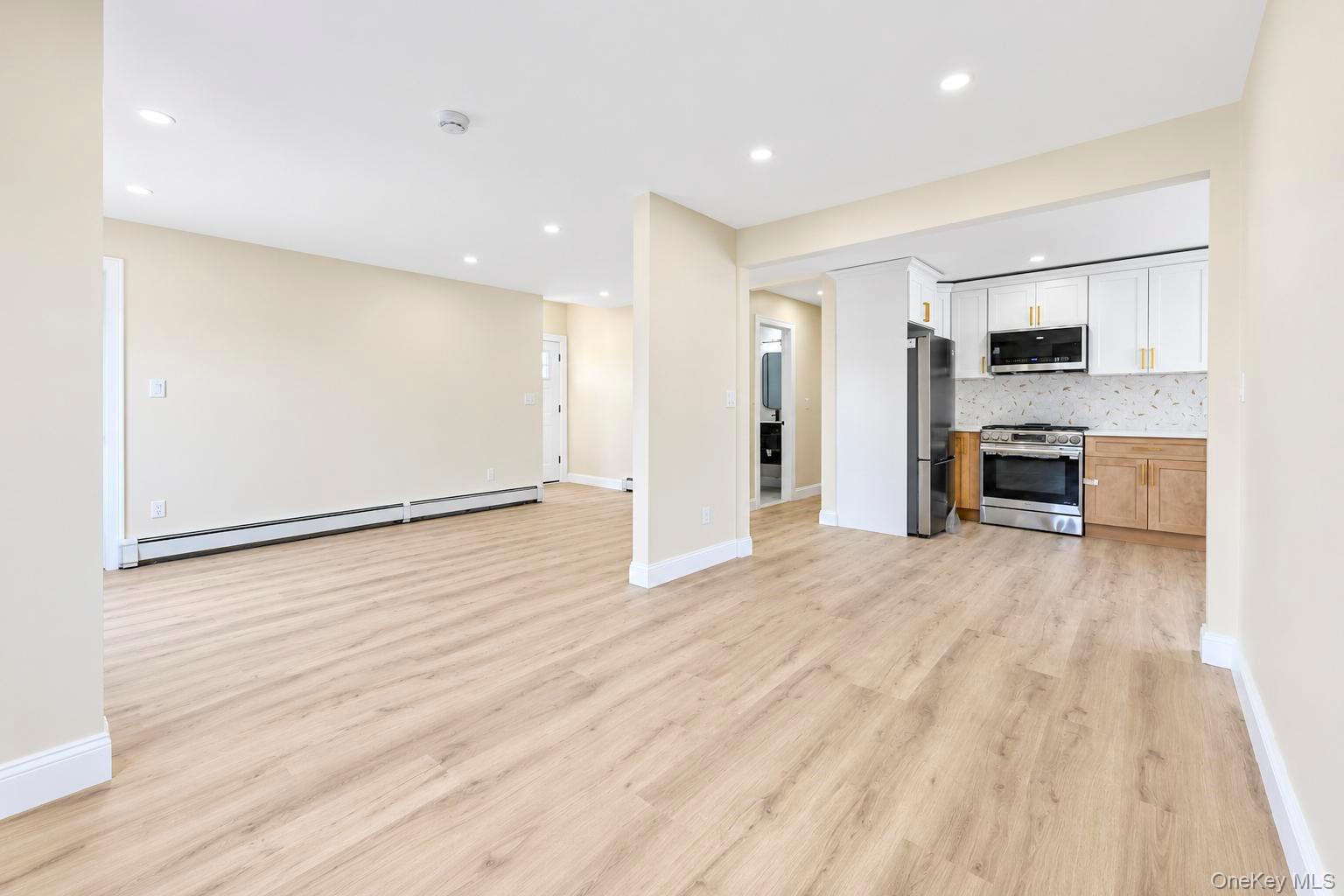 891 S Bay Street – For Sale photo 9