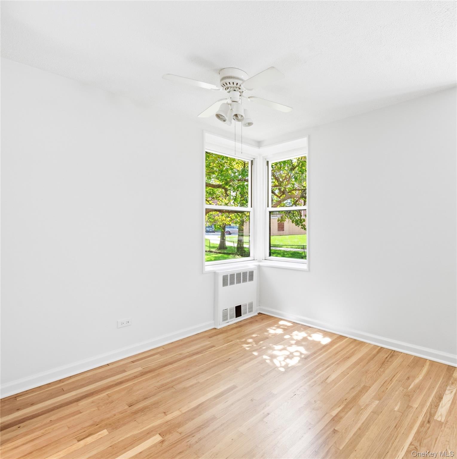 1850 211th Street, Unit 1J photo 10