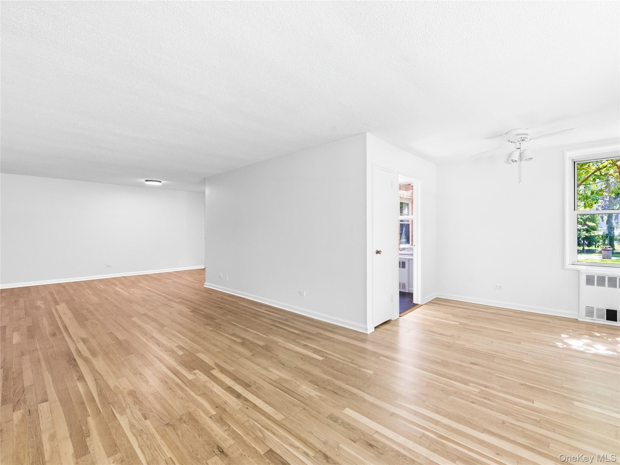 1850 211th Street, Unit 1J photo 16