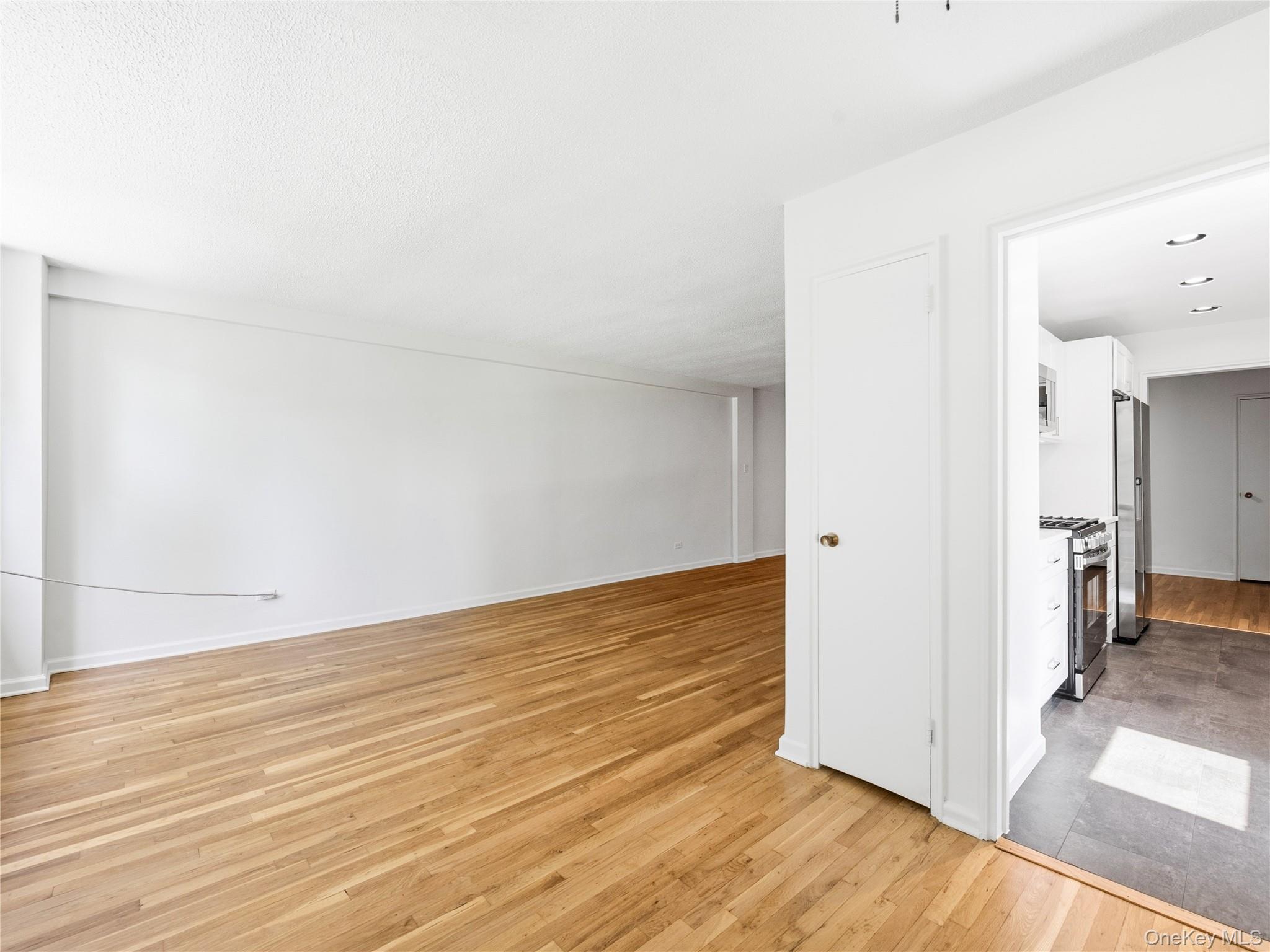 1850 211th Street, Unit 1J photo 13