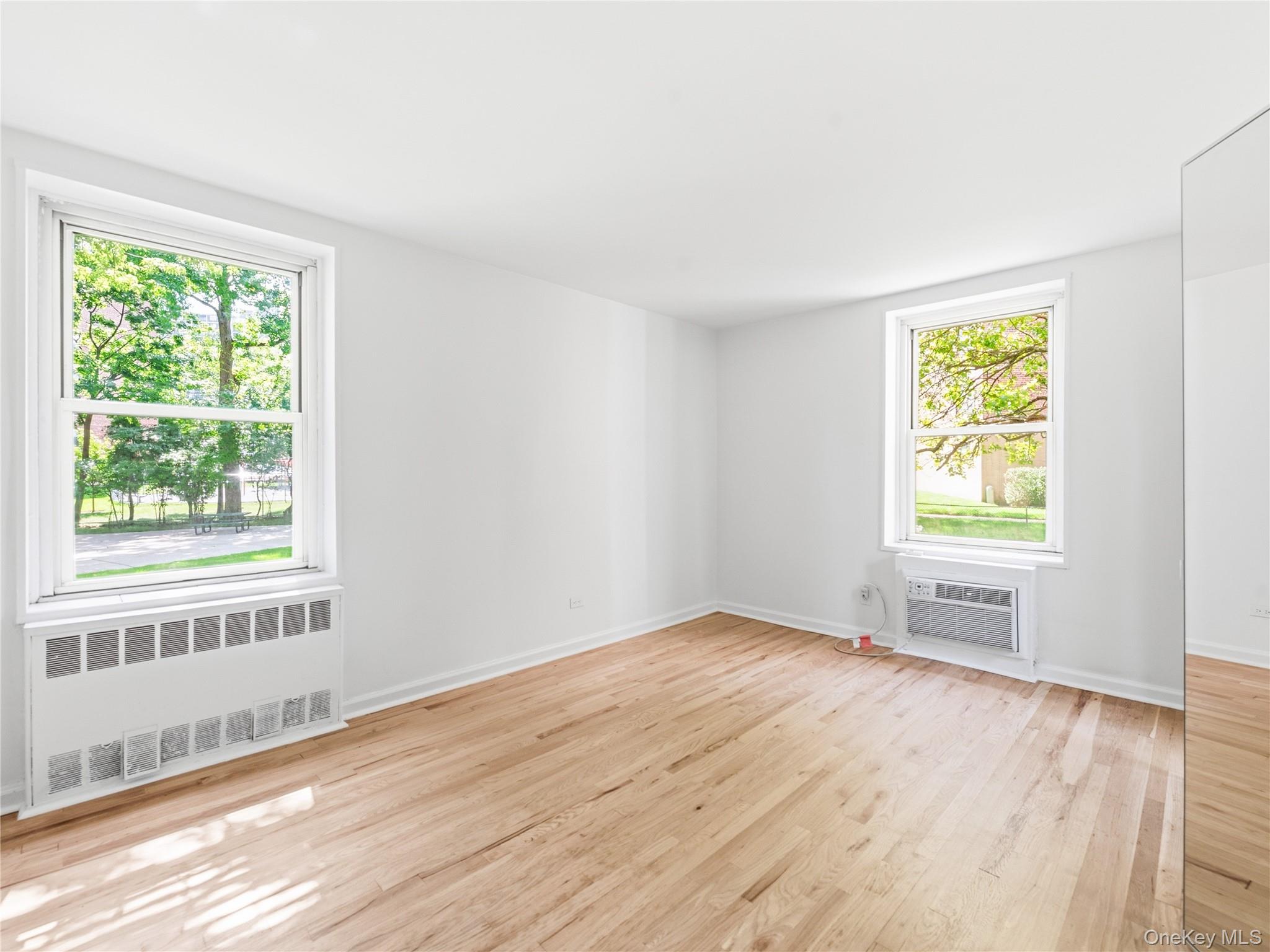 1850 211th Street, Unit 1J photo 7