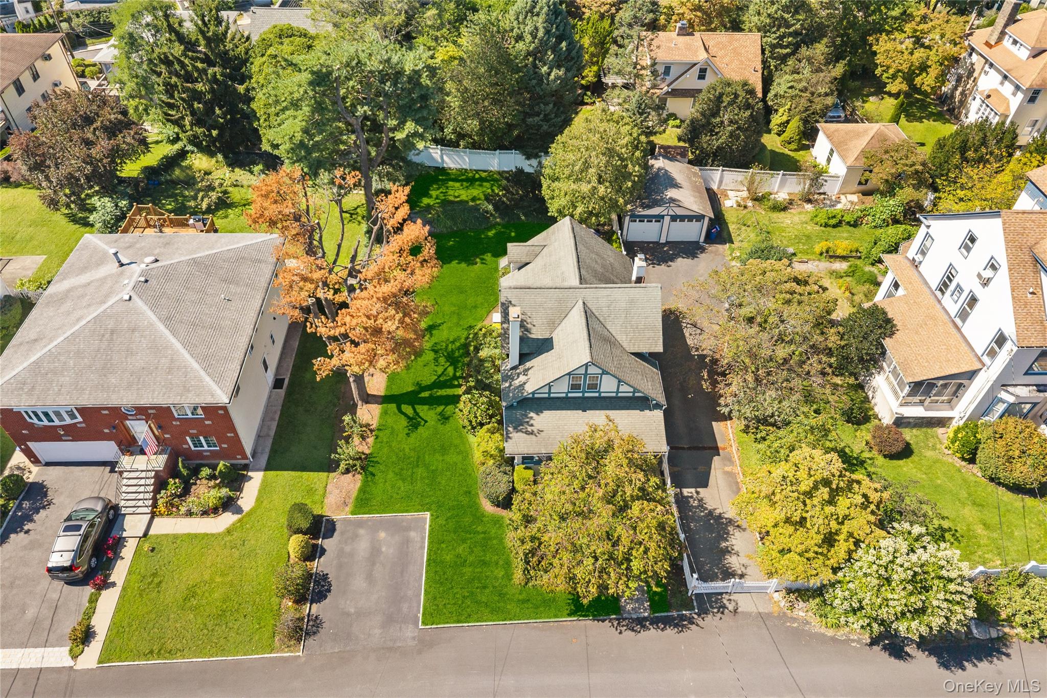 33 Cassilis Avenue – For Sale photo 42