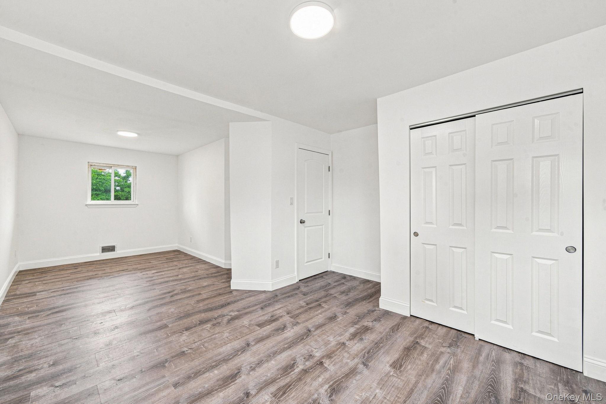 152 Alkier Street – For Sale photo 10
