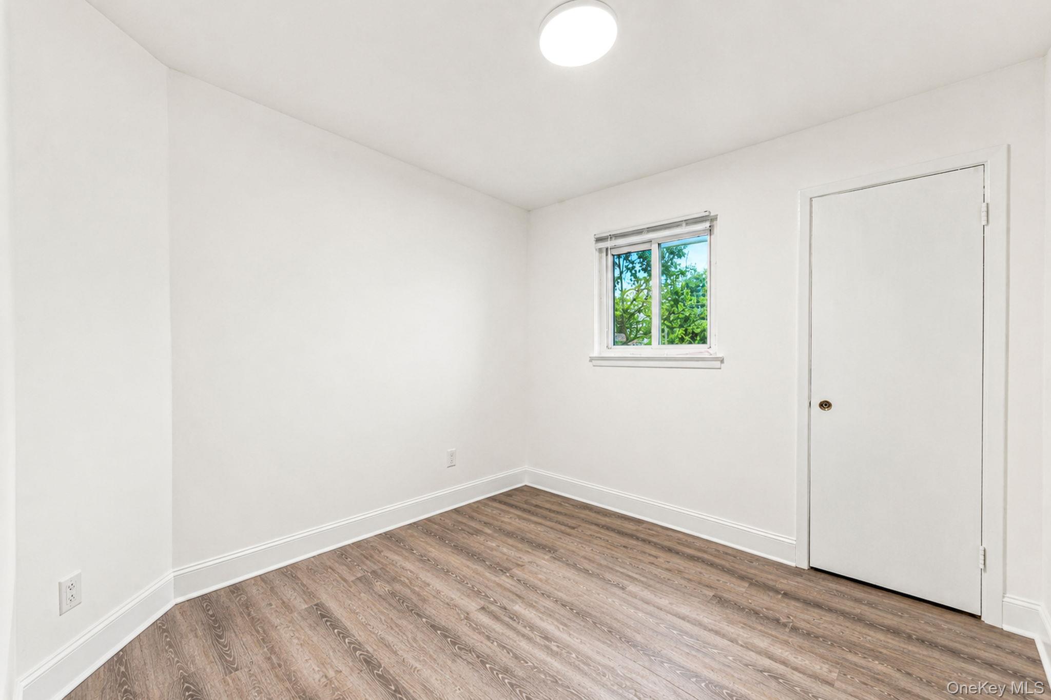 152 Alkier Street – For Sale photo 14