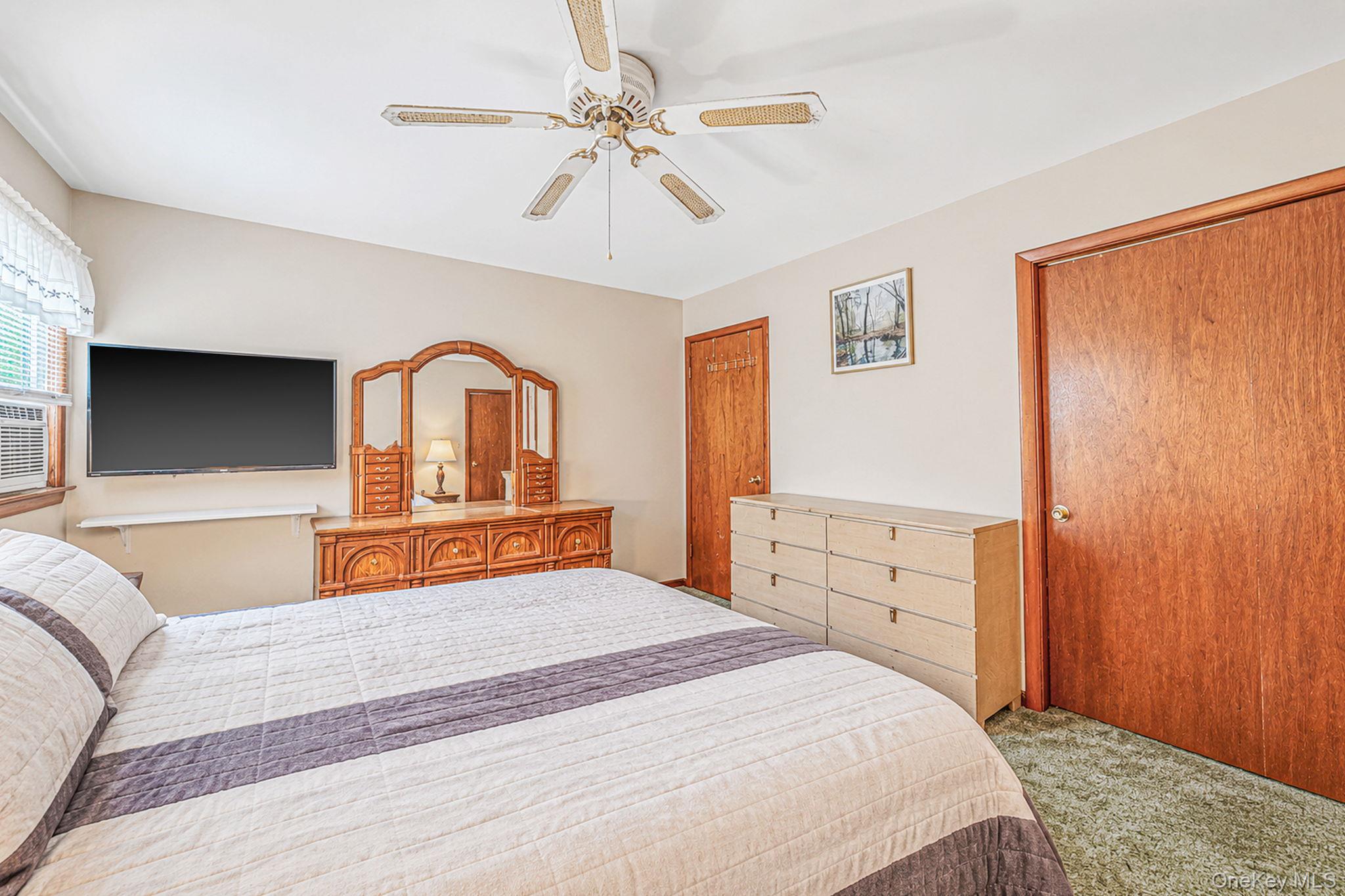 11 E Hollywood Avenue – For Sale photo 13