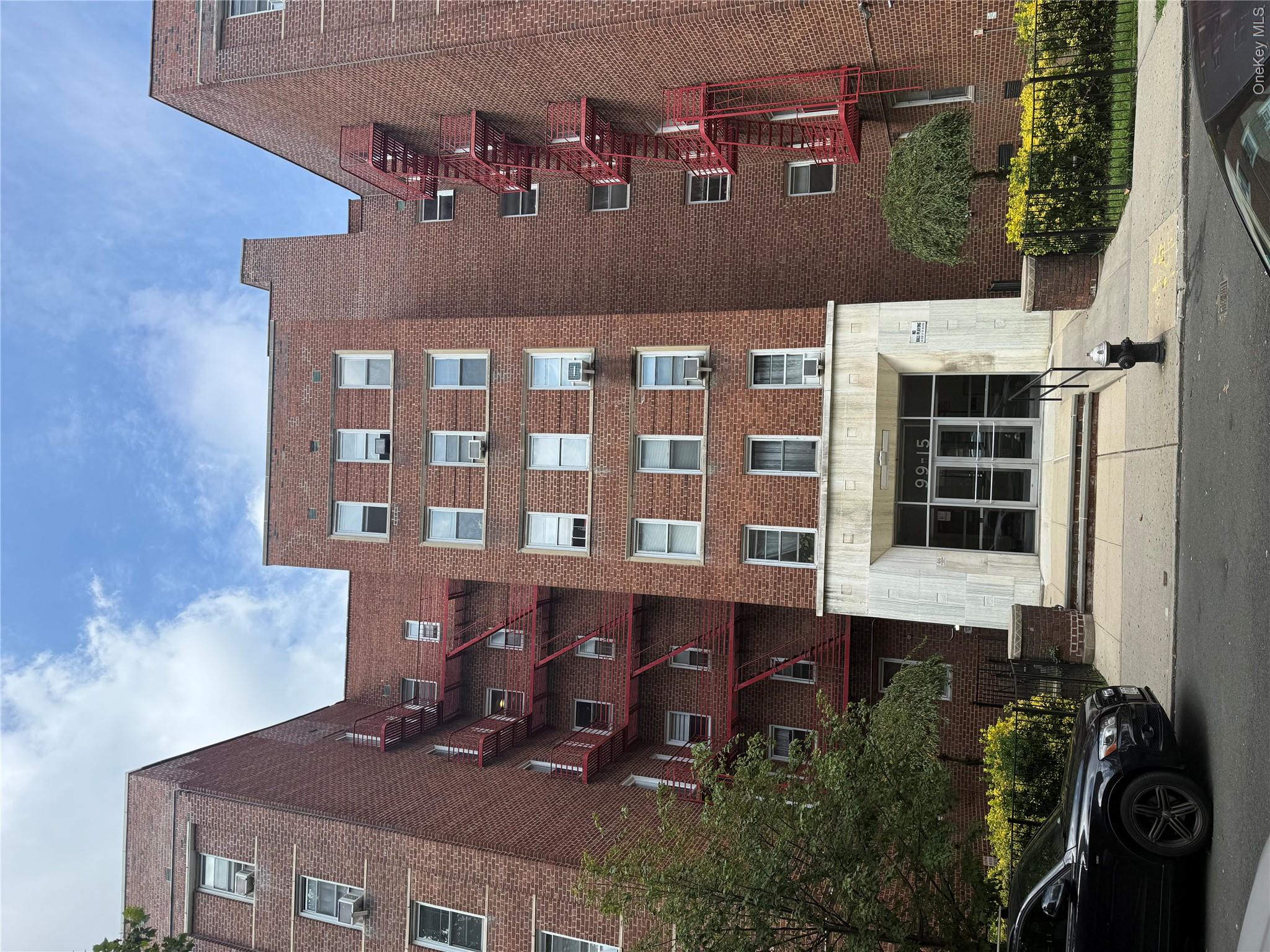 9915 66th Avenue, Unit 4J