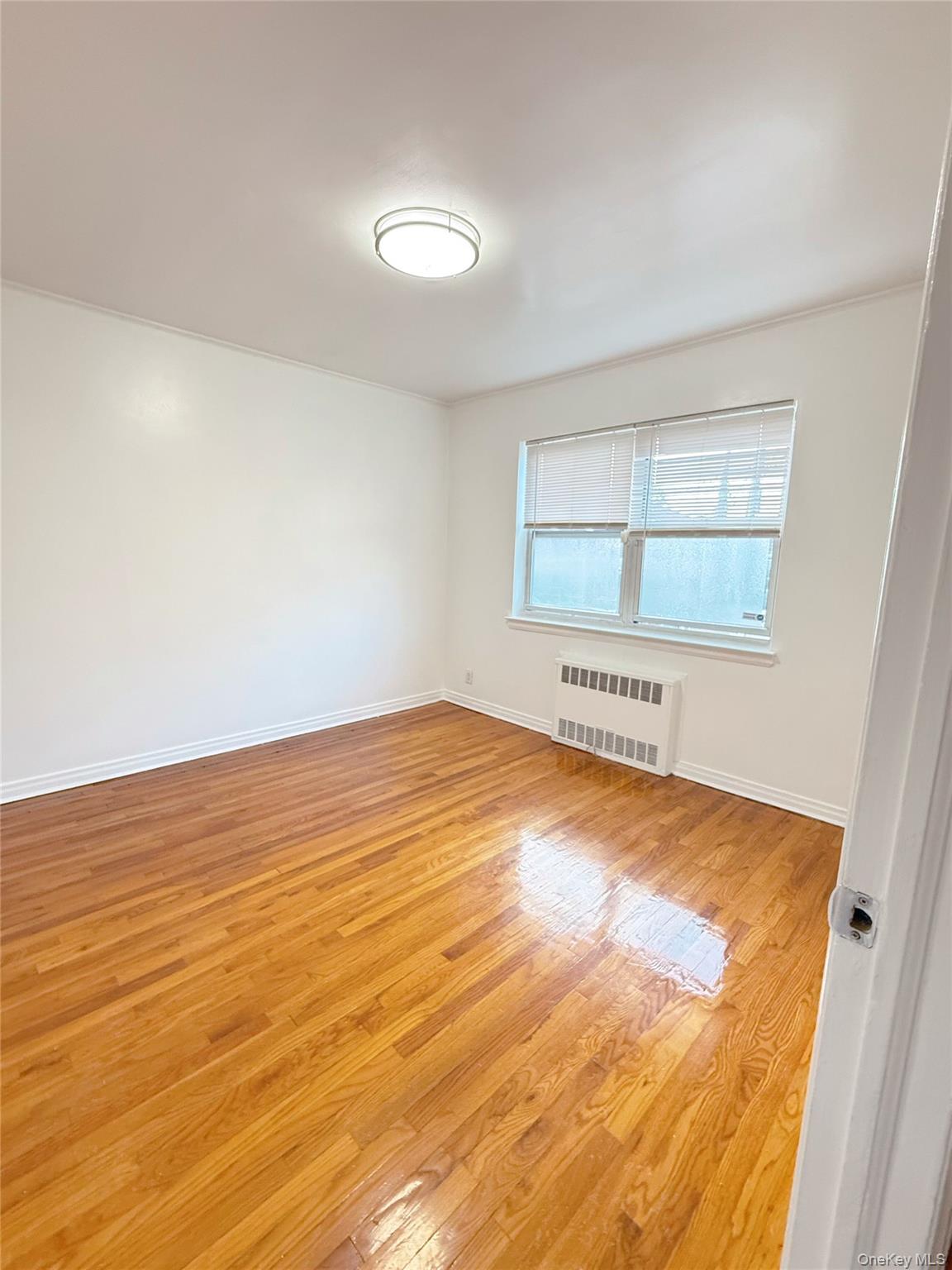 200-21 39 Avenue – For Sale photo 10