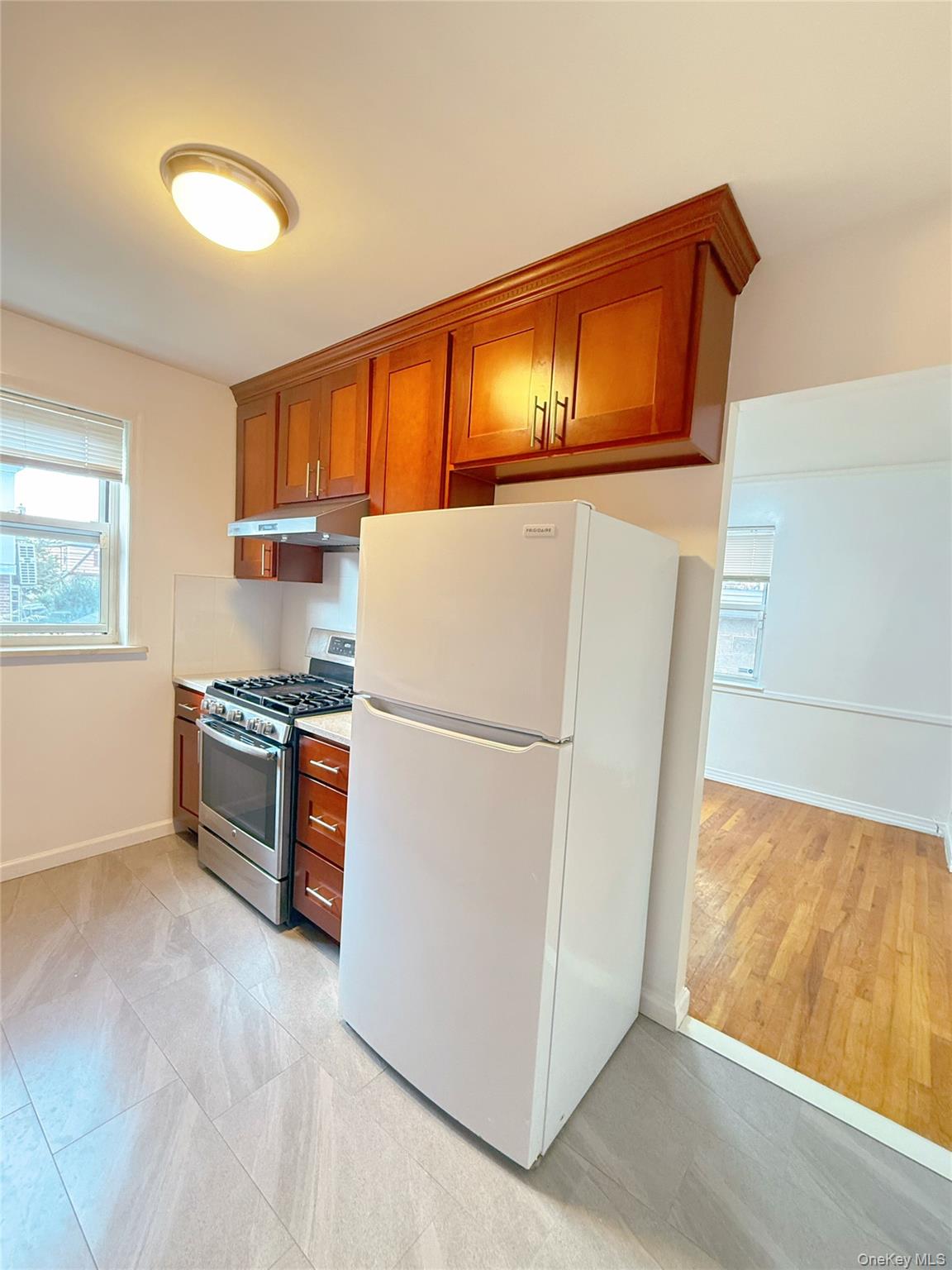 200-21 39 Avenue – For Sale photo 14