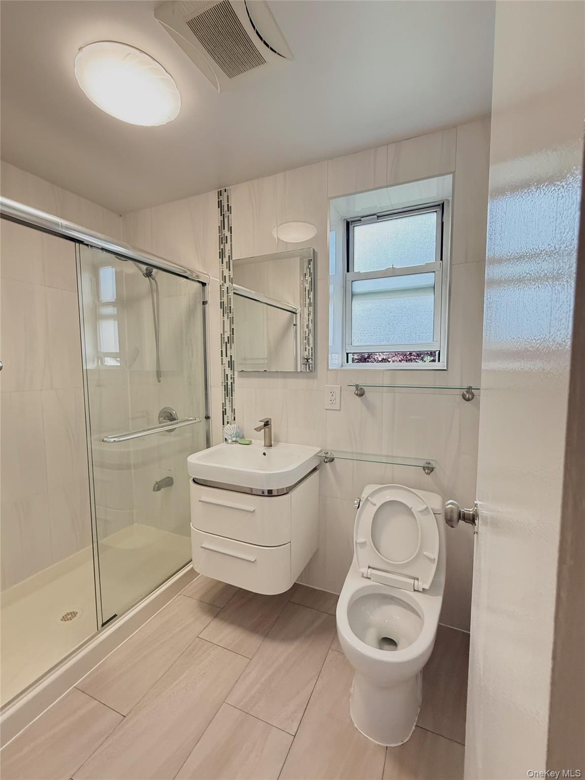 200-21 39 Avenue – For Sale photo 15