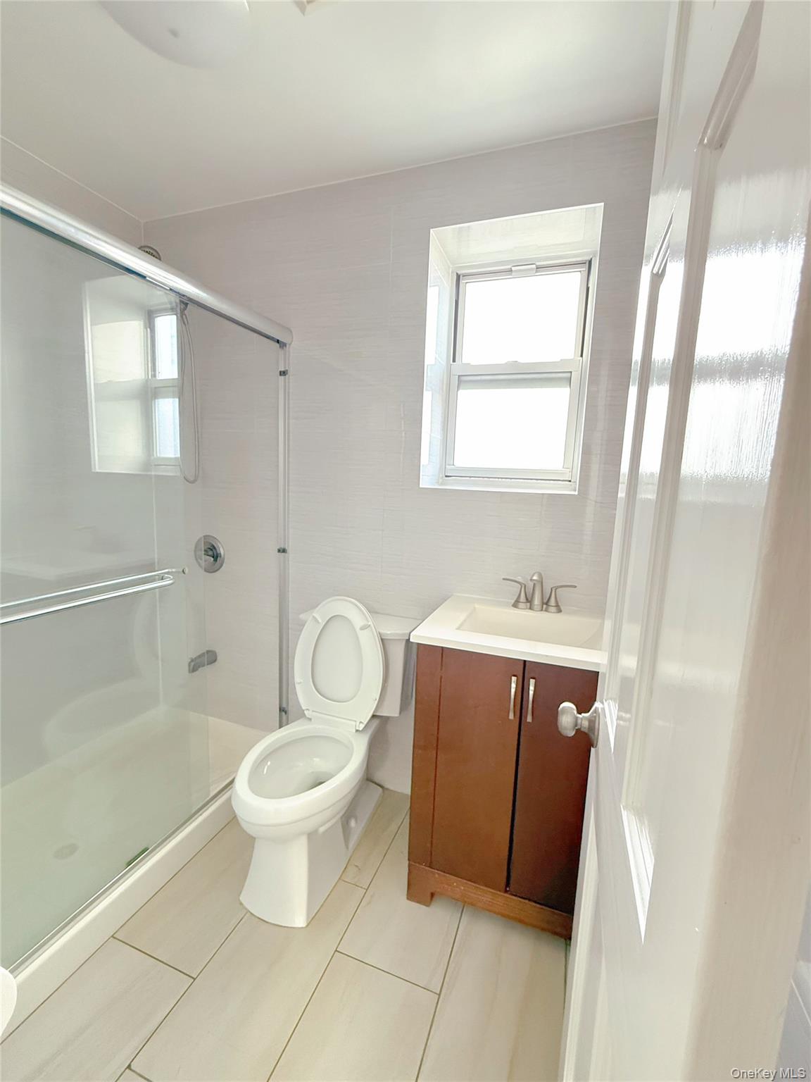 200-21 39 Avenue – For Sale photo 22