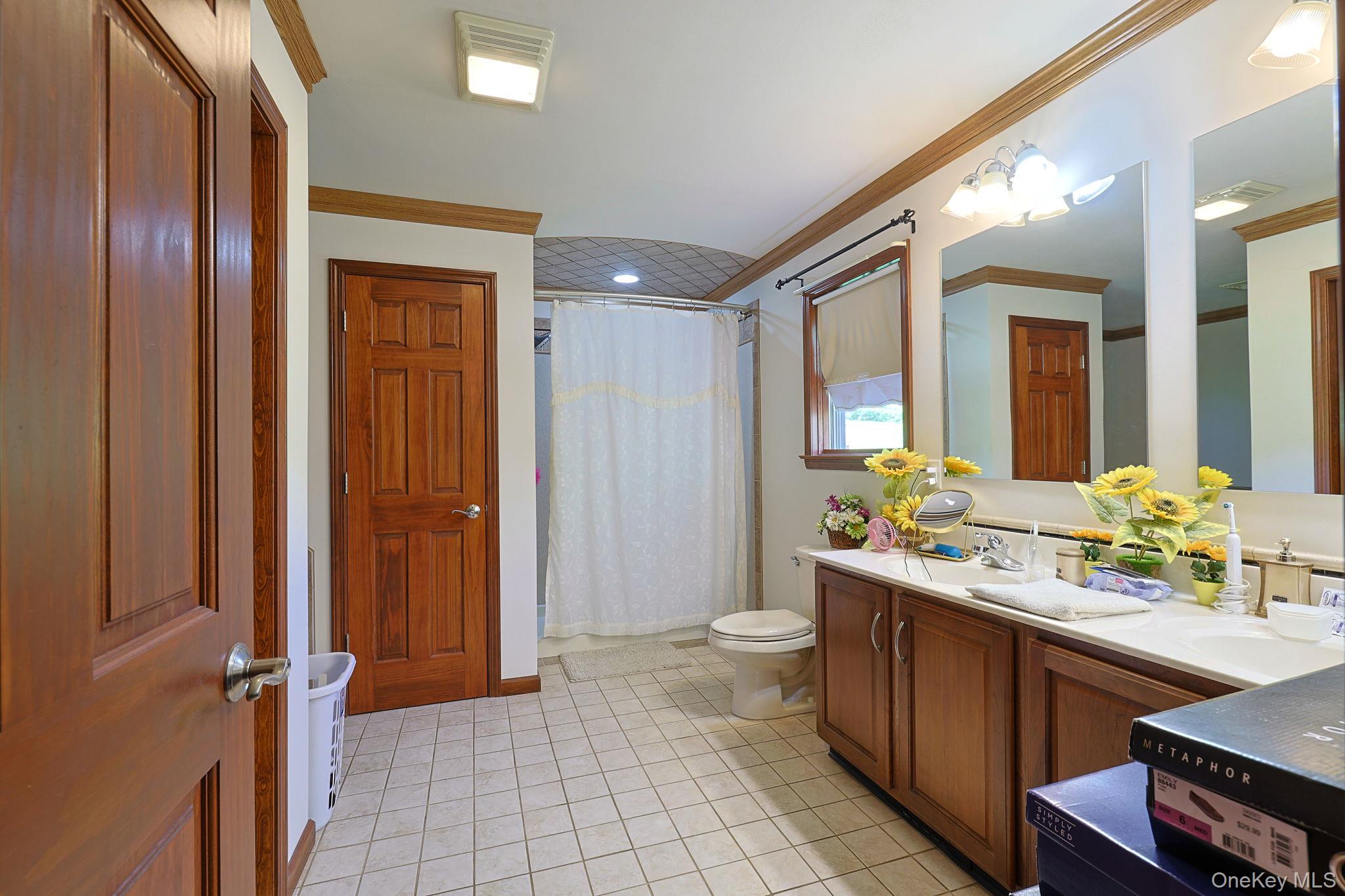 70 Mulberry Lane – For Sale photo 12