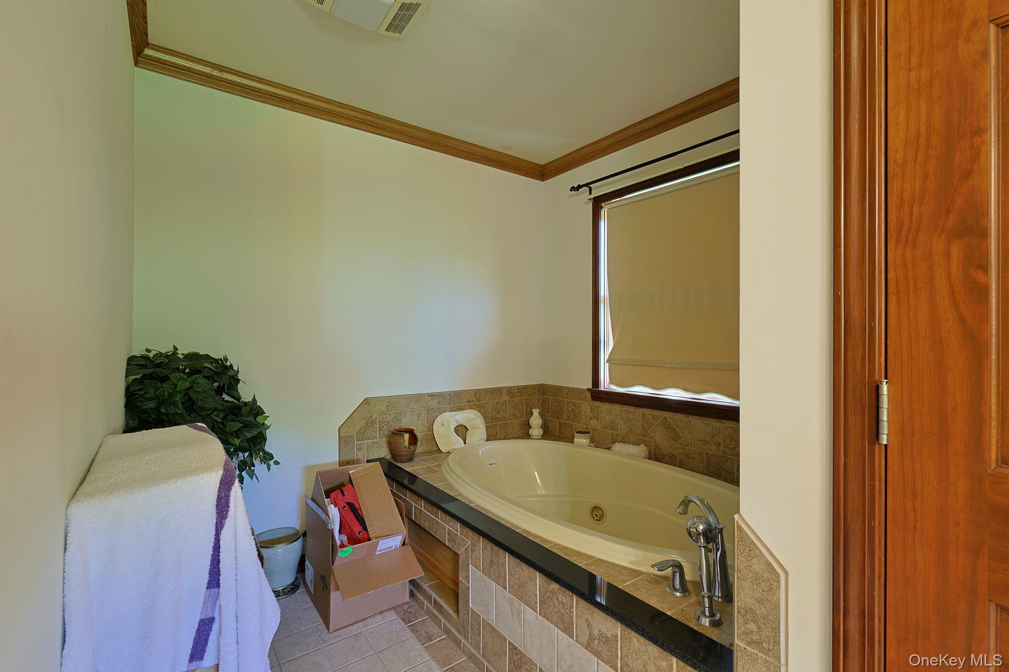 70 Mulberry Lane – For Sale photo 13
