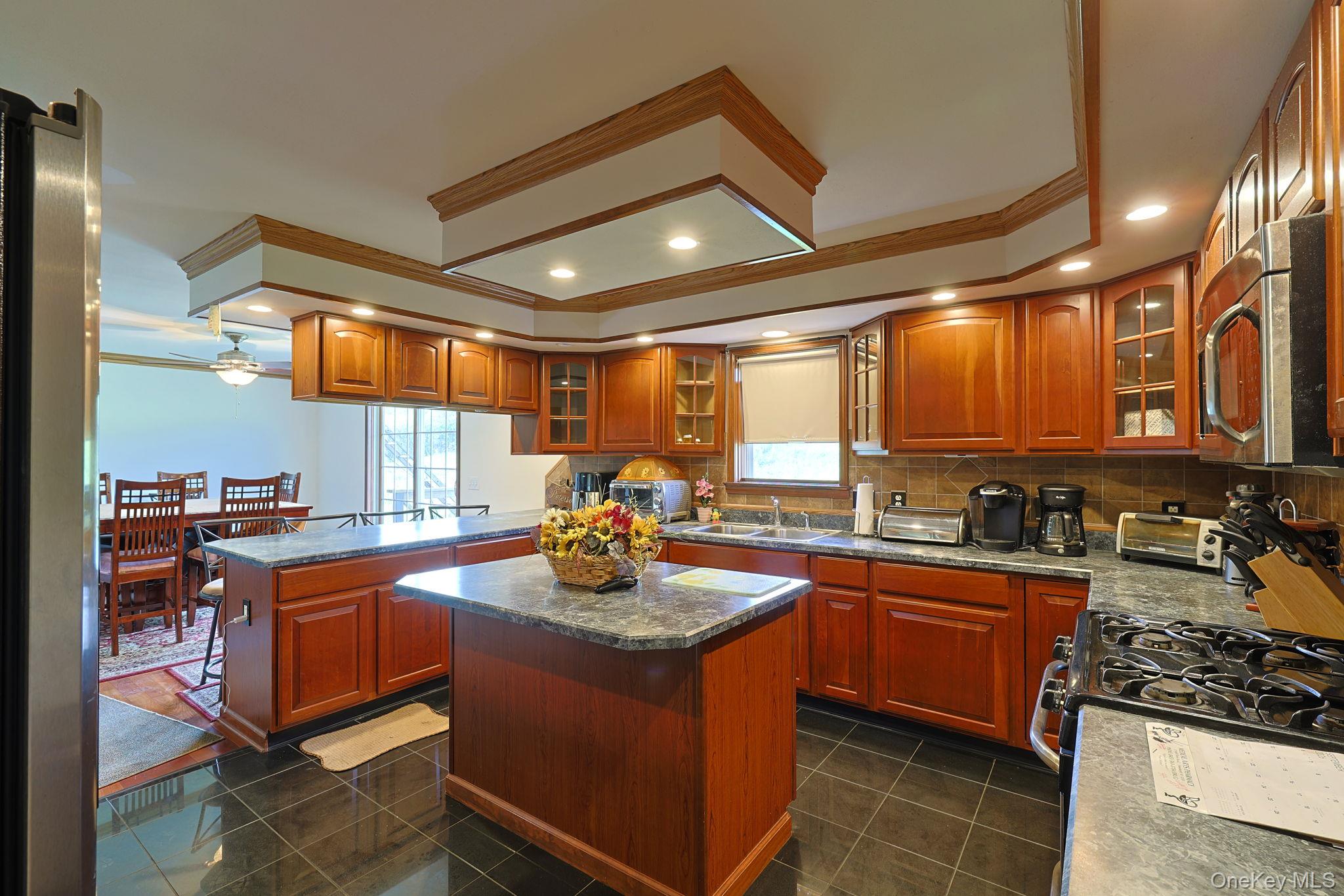 70 Mulberry Lane – For Sale photo 4