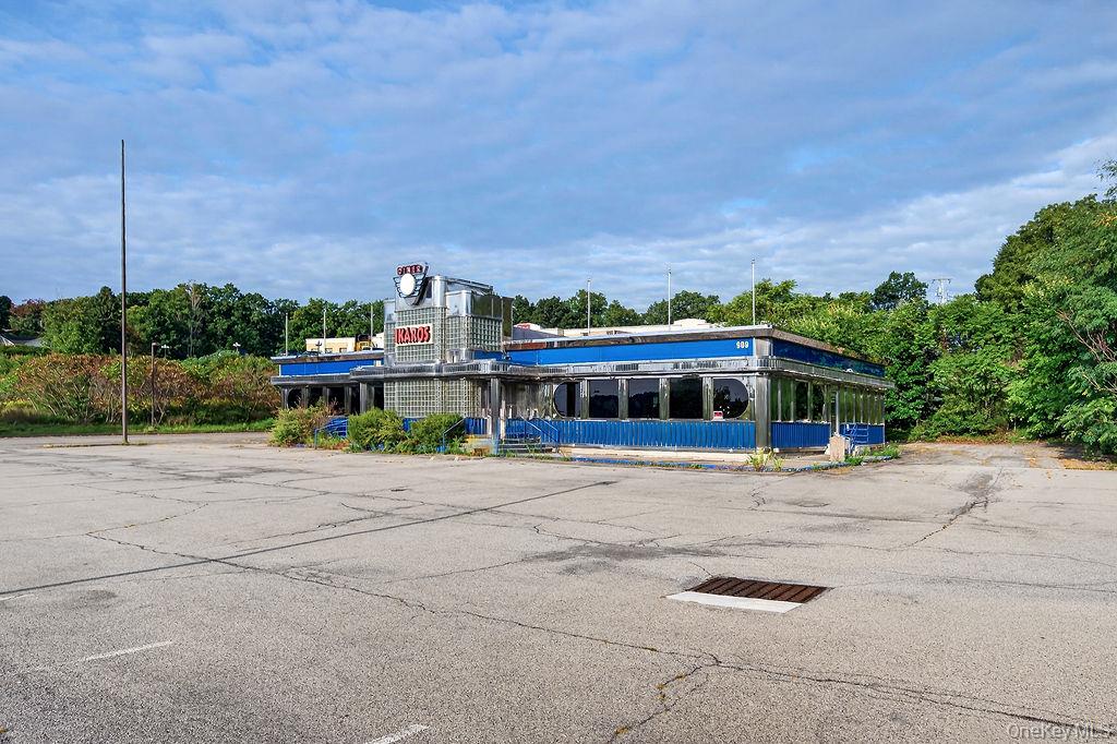 909 Union Avenue – For Sale photo 32