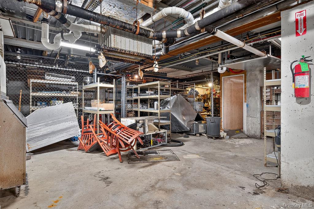 909 Union Avenue – For Sale photo 21