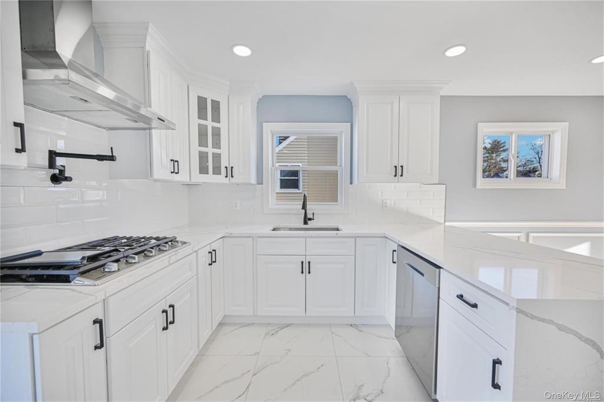 253 Meyer Avenue – For Sale photo 9