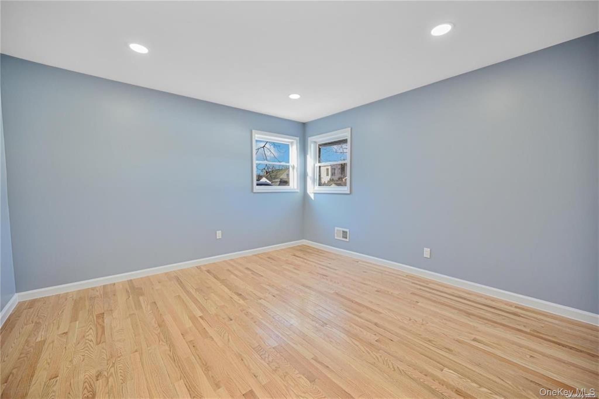 253 Meyer Avenue – For Sale photo 13