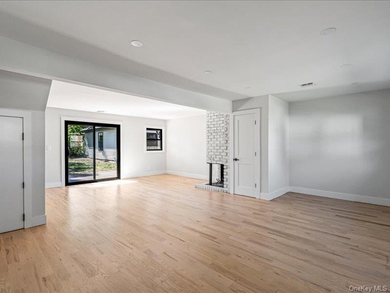 6 Slocum Avenue – For Sale photo 5