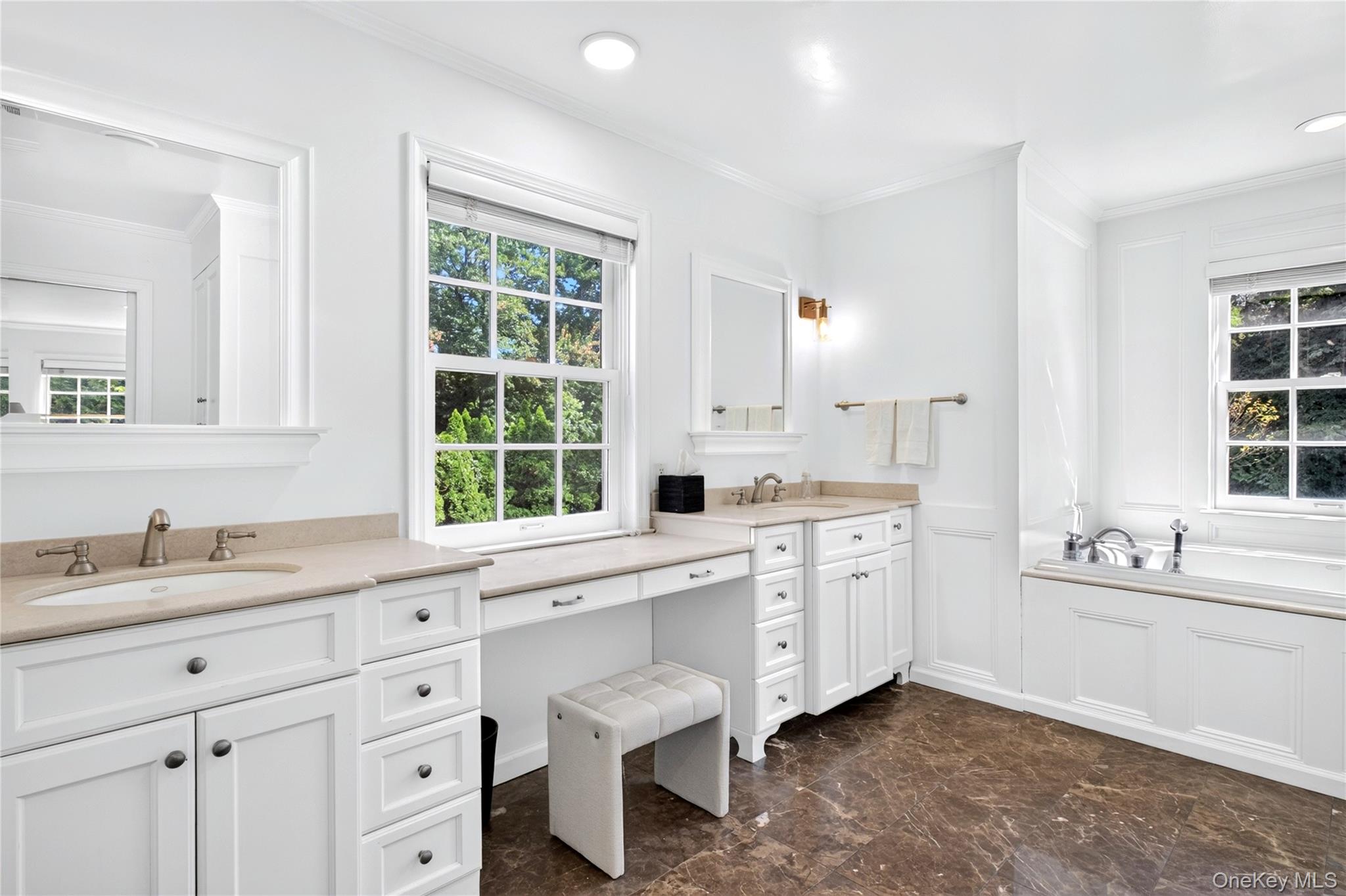 602 Park Avenue – For Sale photo 17