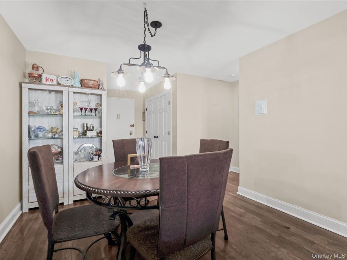 530 Dubois Avenue, Unit 2C photo 5