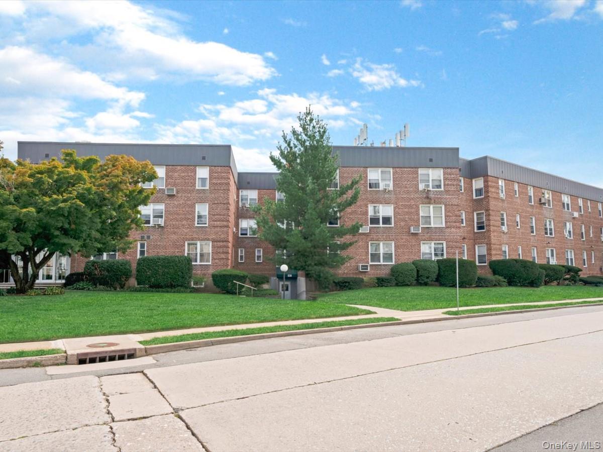 530 Dubois Avenue, Unit 2C