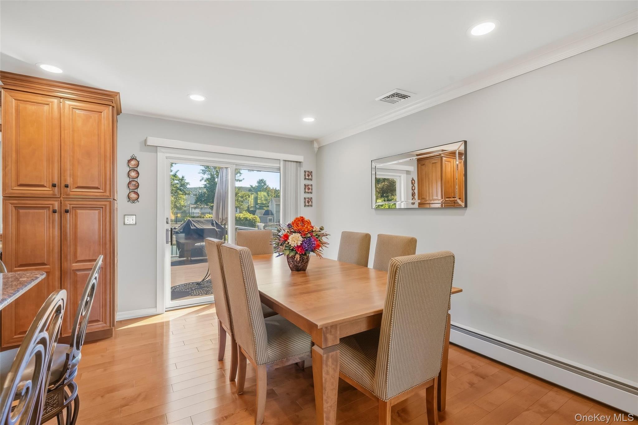 6 Liberty Court – For Sale photo 8