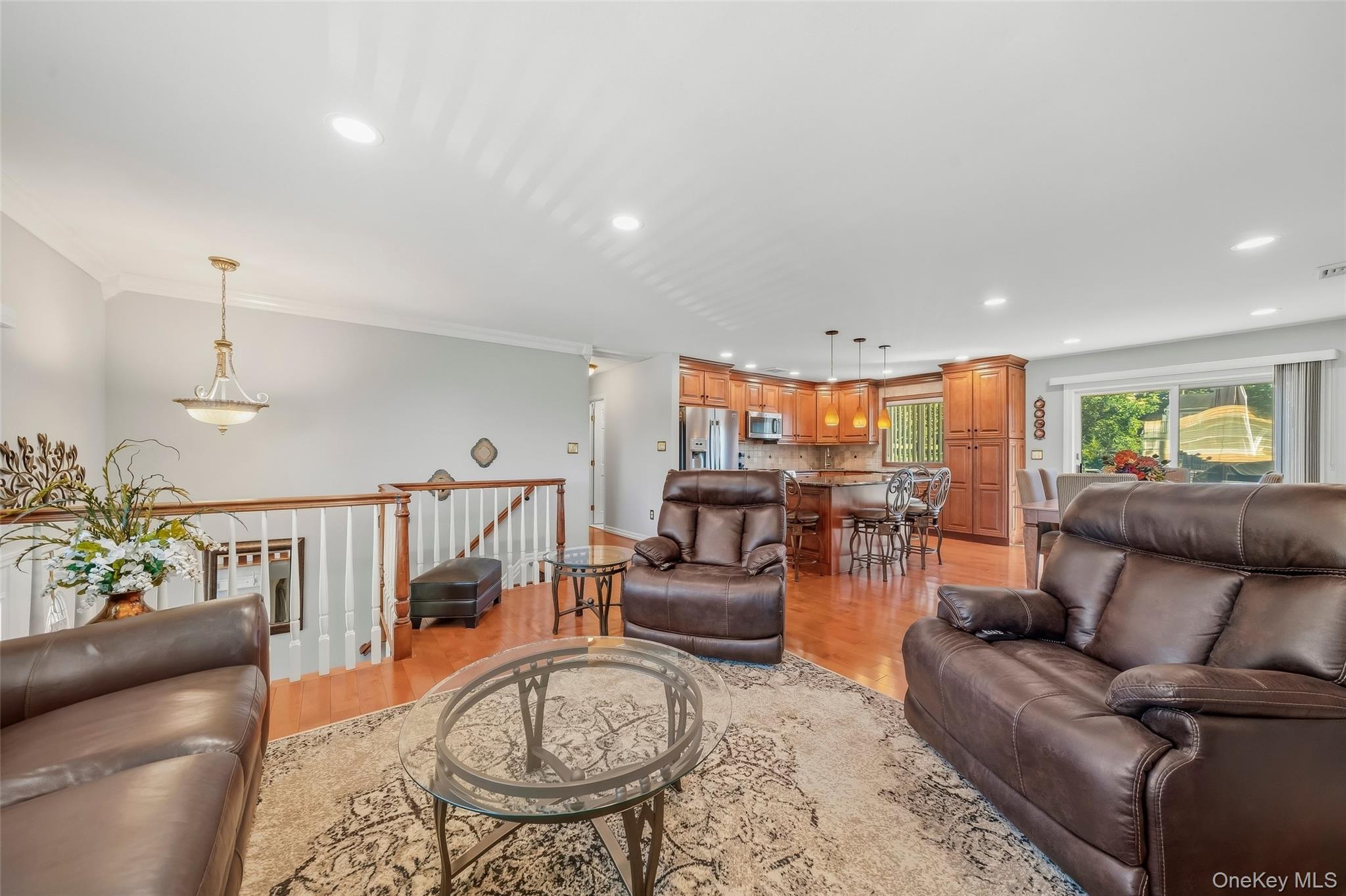 6 Liberty Court – For Sale photo 6