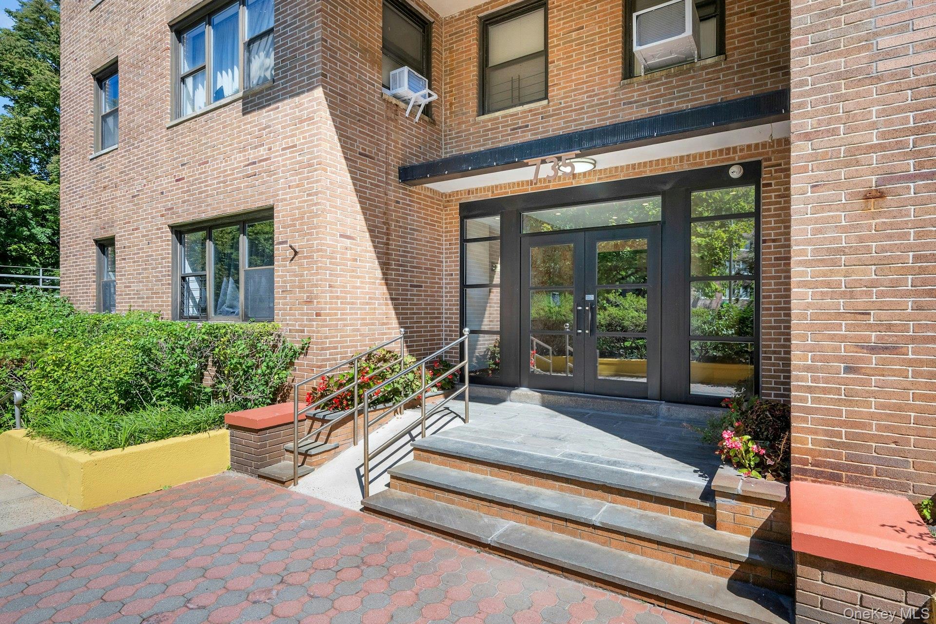 735 Kappock Street, Unit 8F photo 35