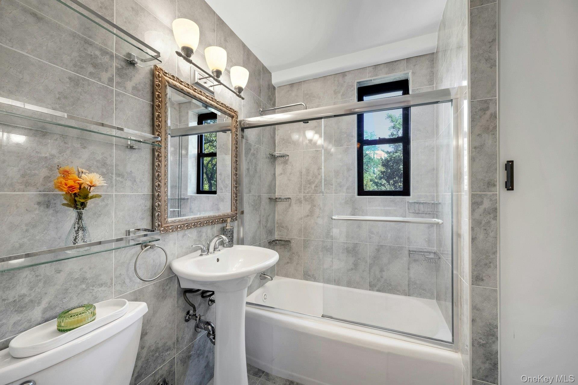 735 Kappock Street, Unit 8F photo 18