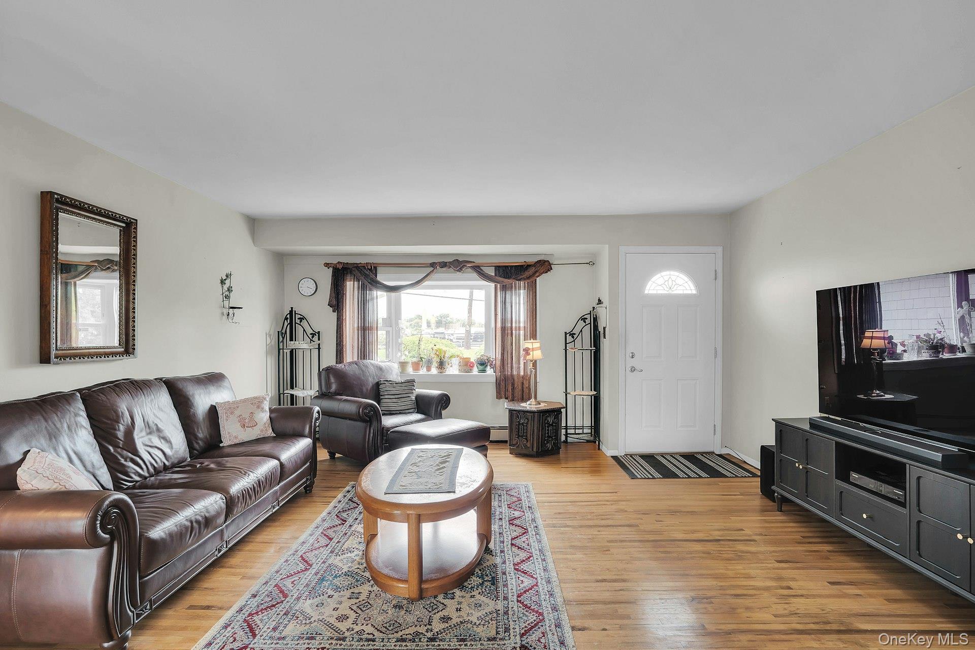 206 Alkier Street – For Sale photo 11