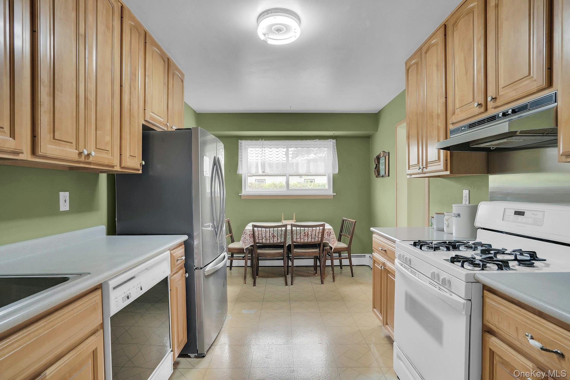 206 Alkier Street – For Sale photo 22