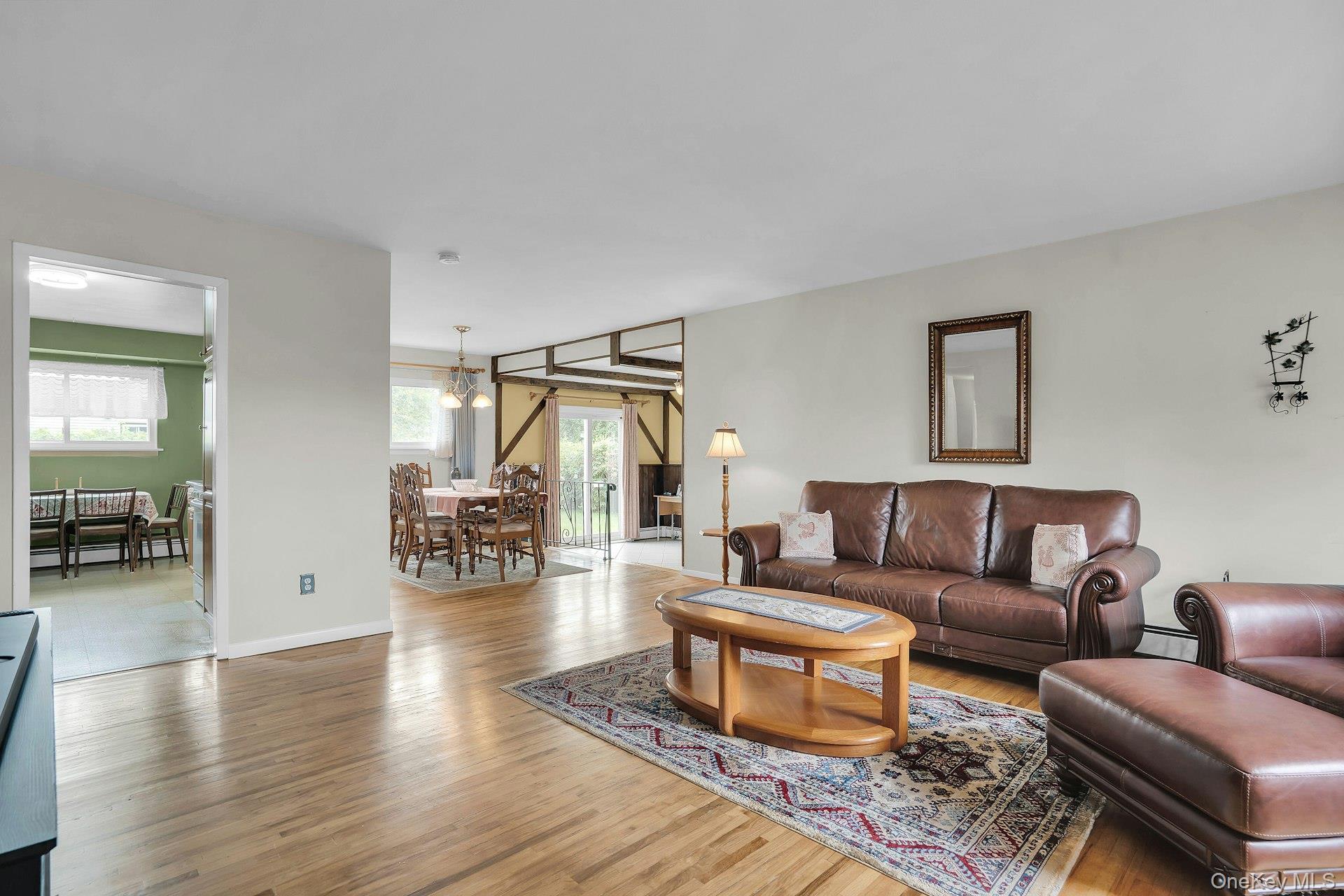 206 Alkier Street – For Sale photo 7