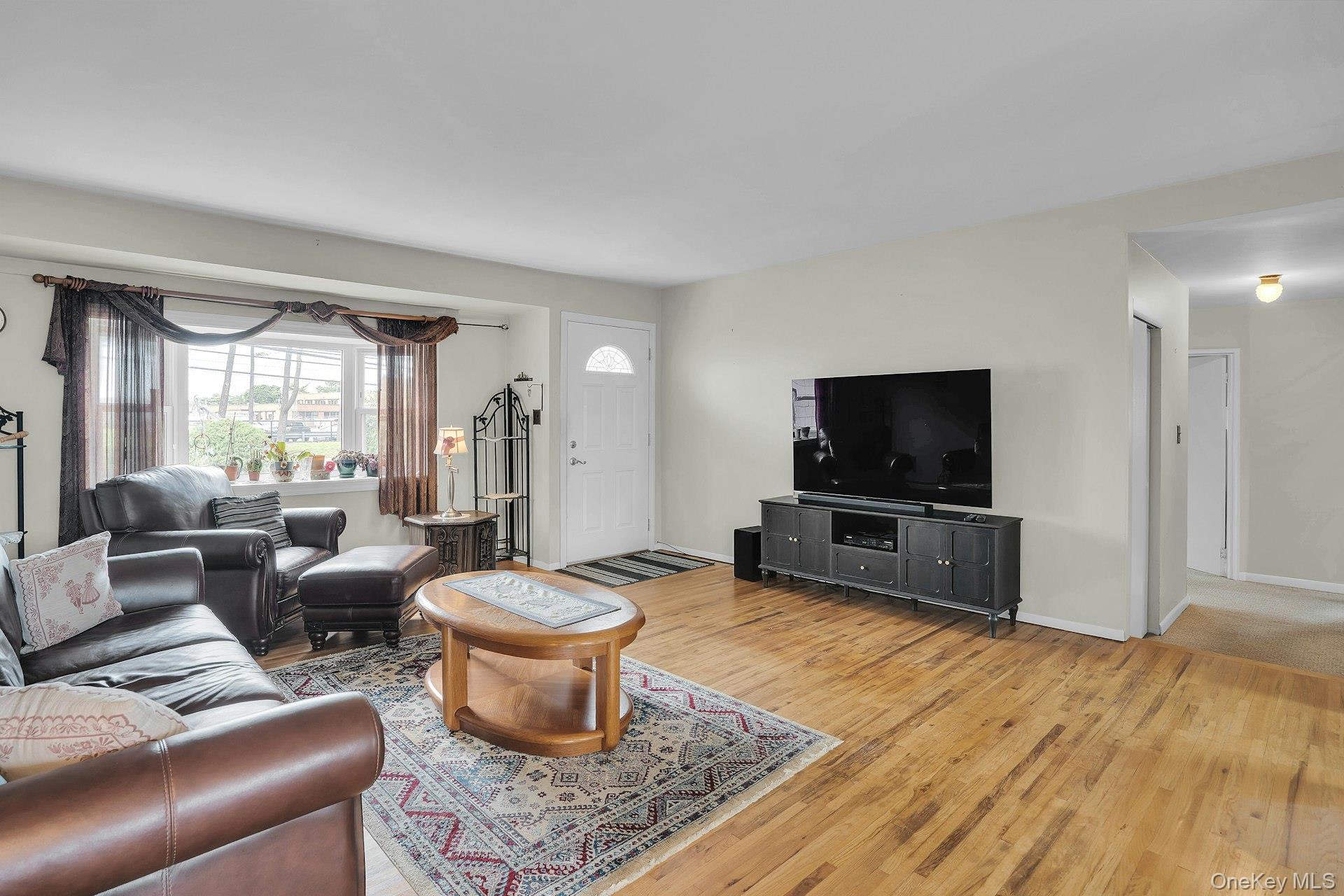 206 Alkier Street – For Sale photo 10