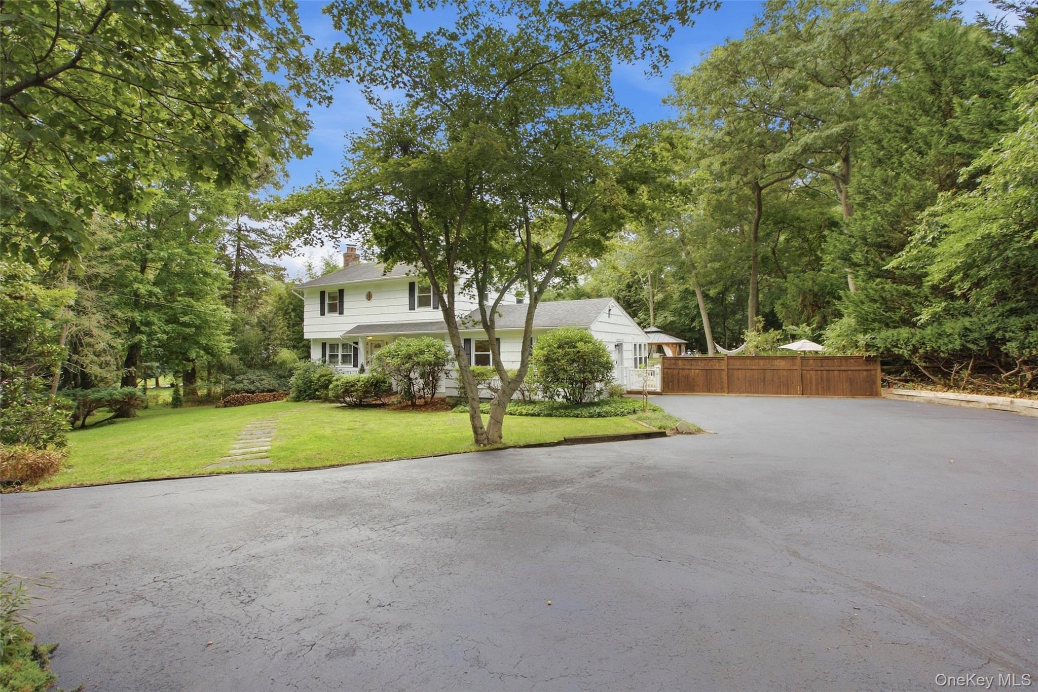 2 Mount Grey Road – For Sale photo 2