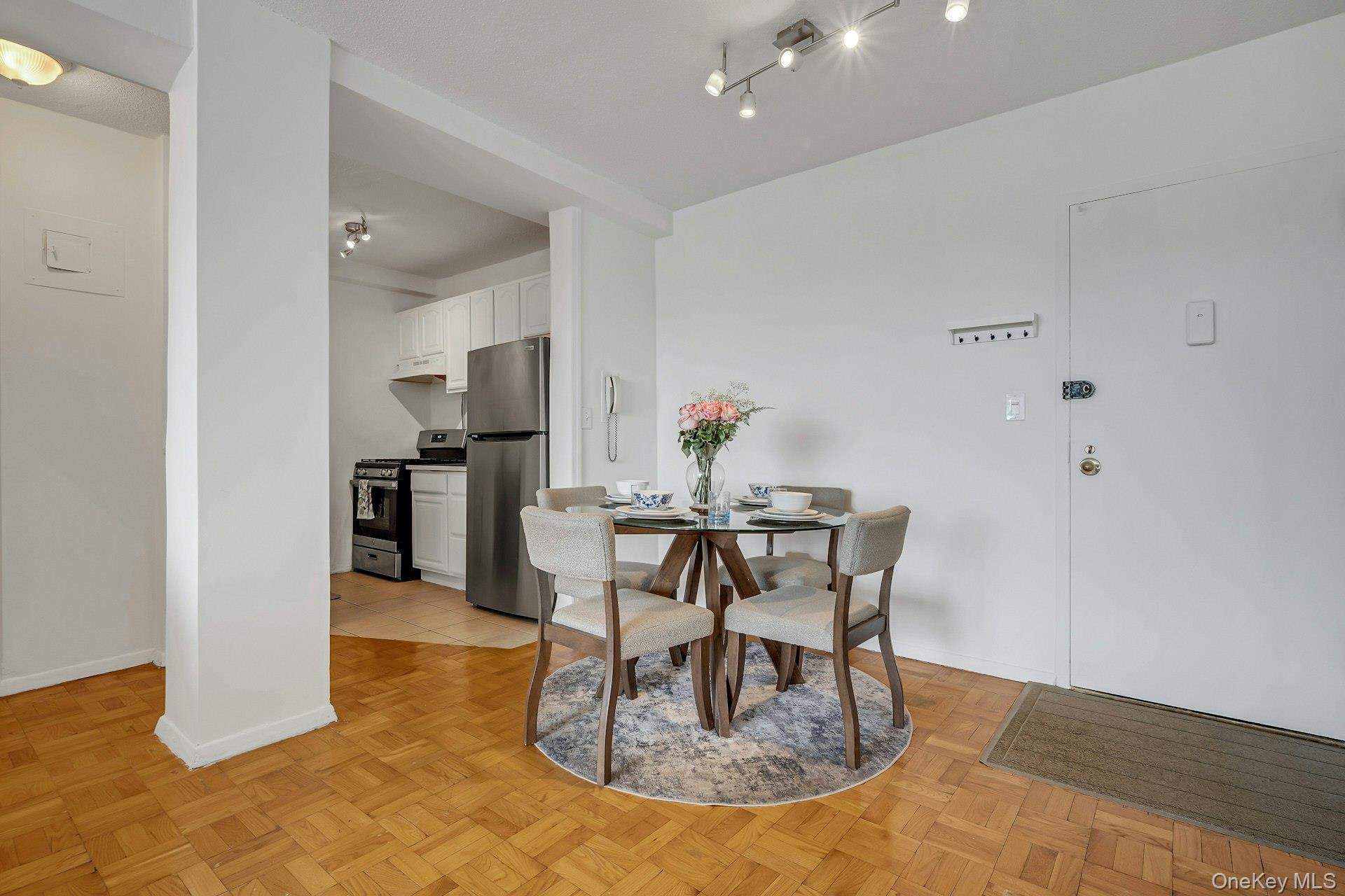 2400 Johnson Avenue, Unit 4G photo 16