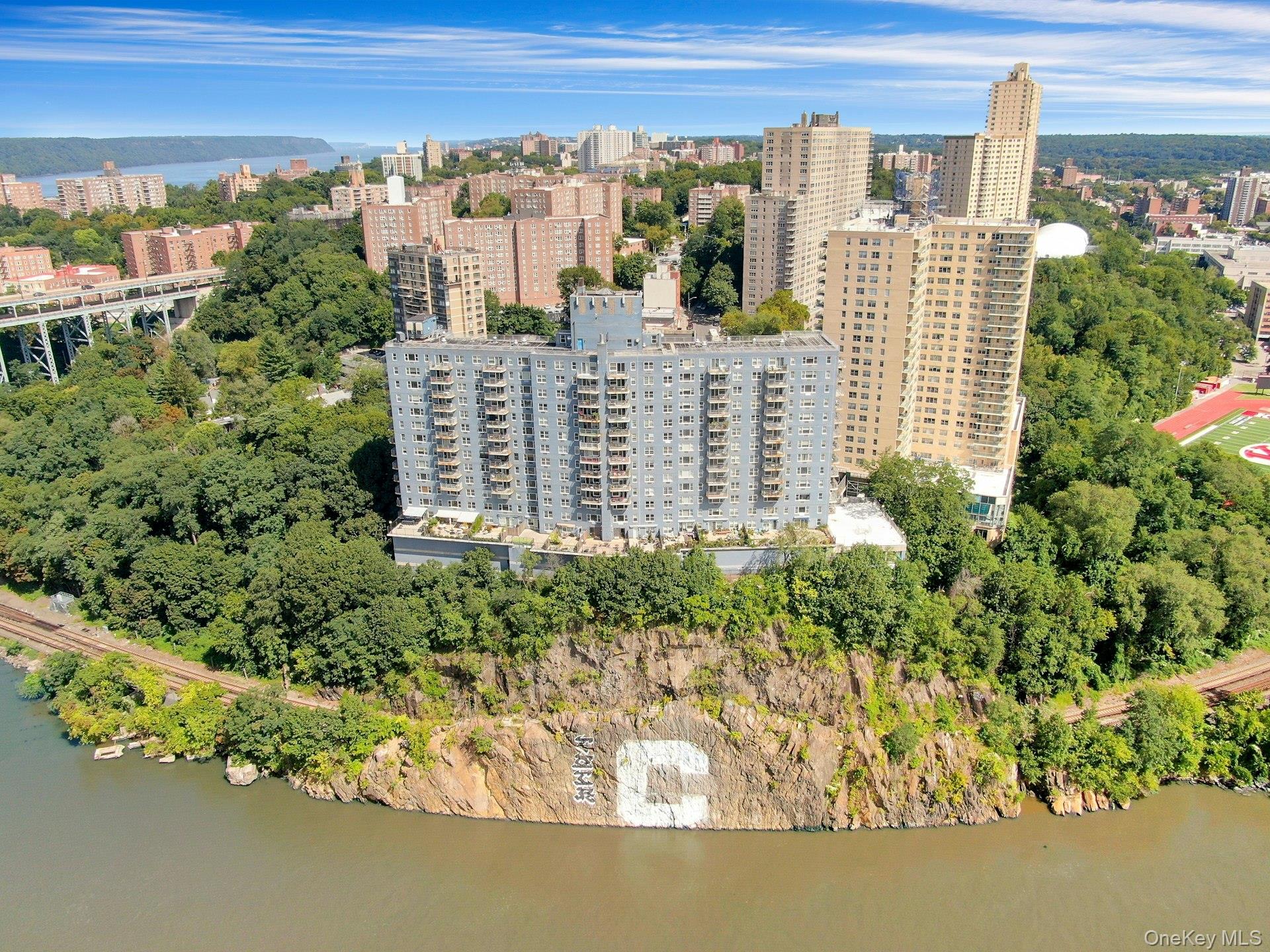 2400 Johnson Avenue, Unit 4G photo 37