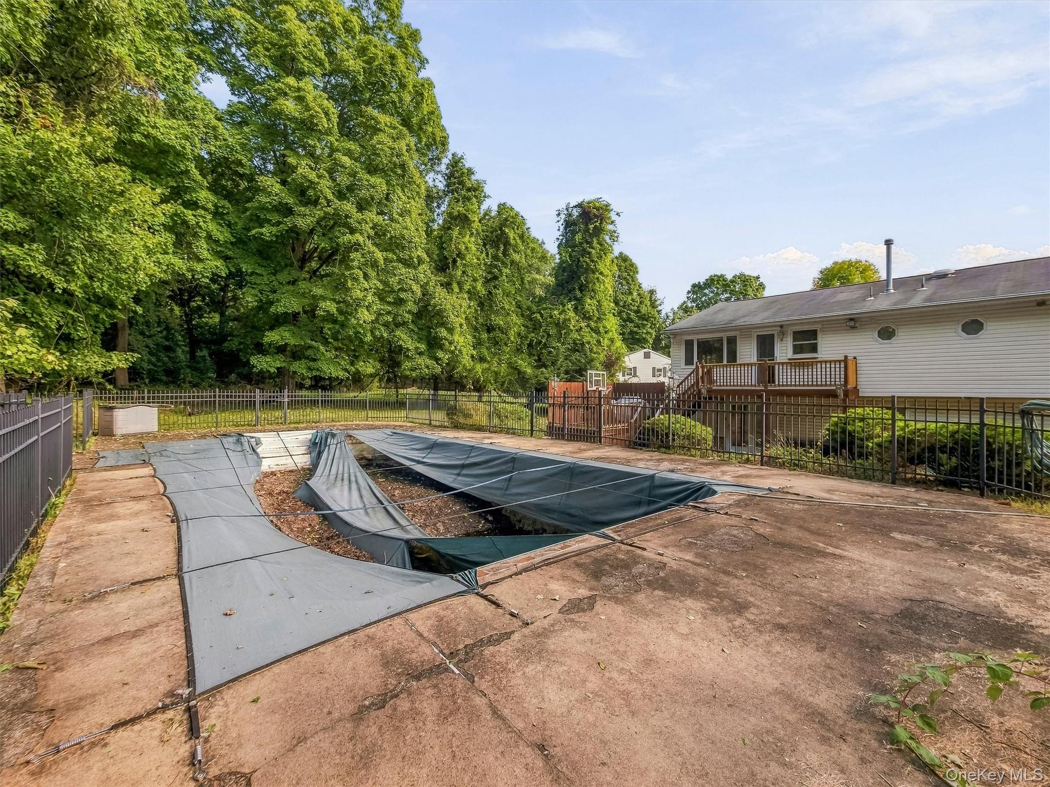 58 Regina Road – For Sale photo 40