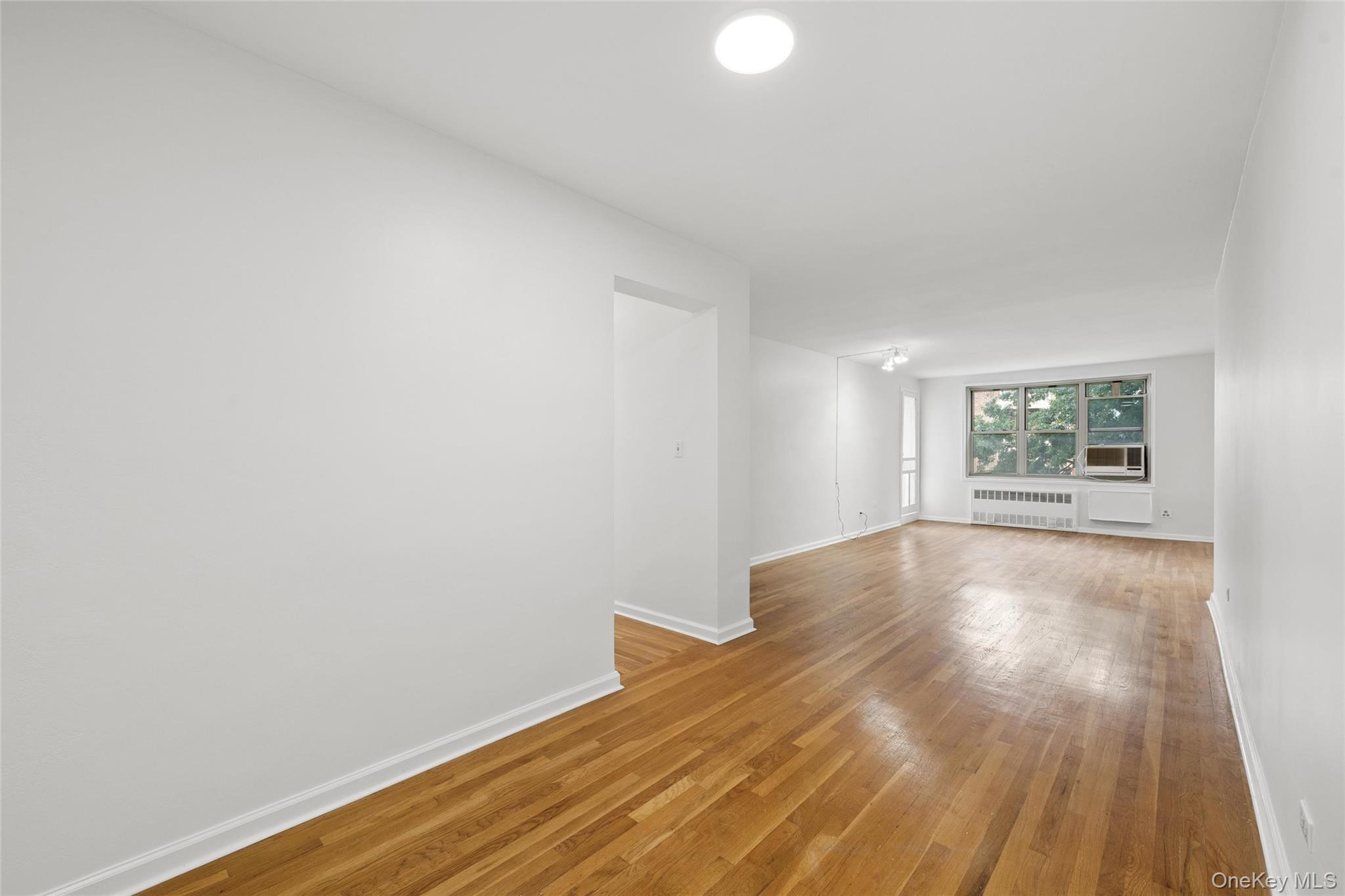 23-35 Bell Blvd., Unit 4H photo 11