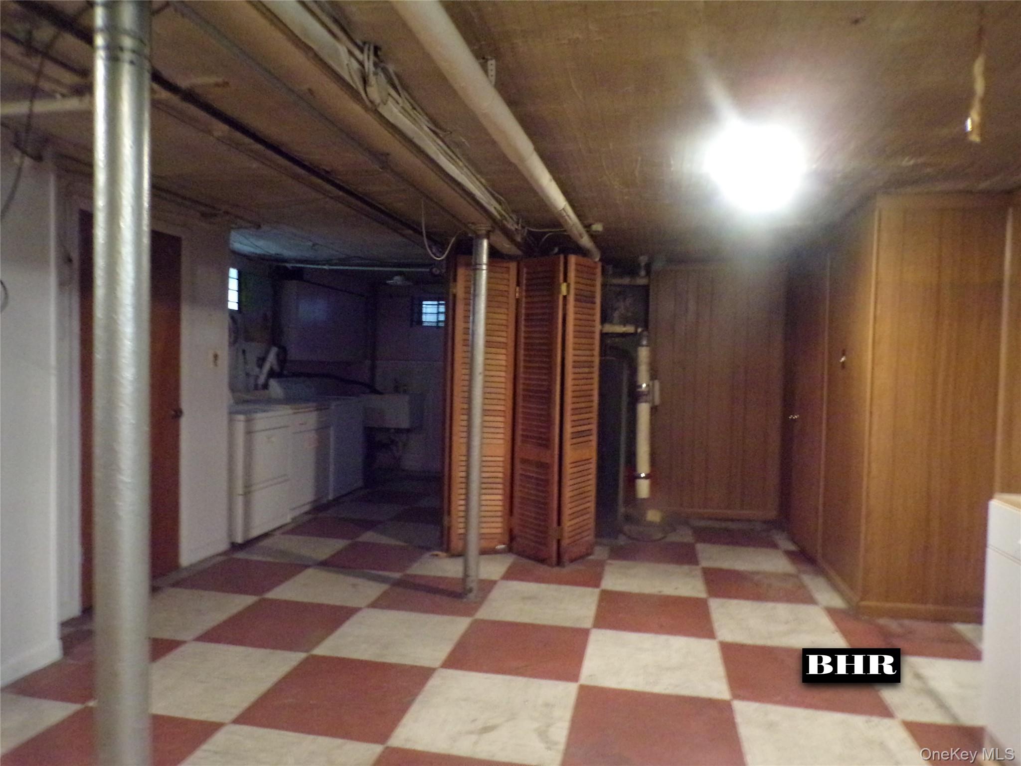 1821 E 27th Street – For Sale photo 15