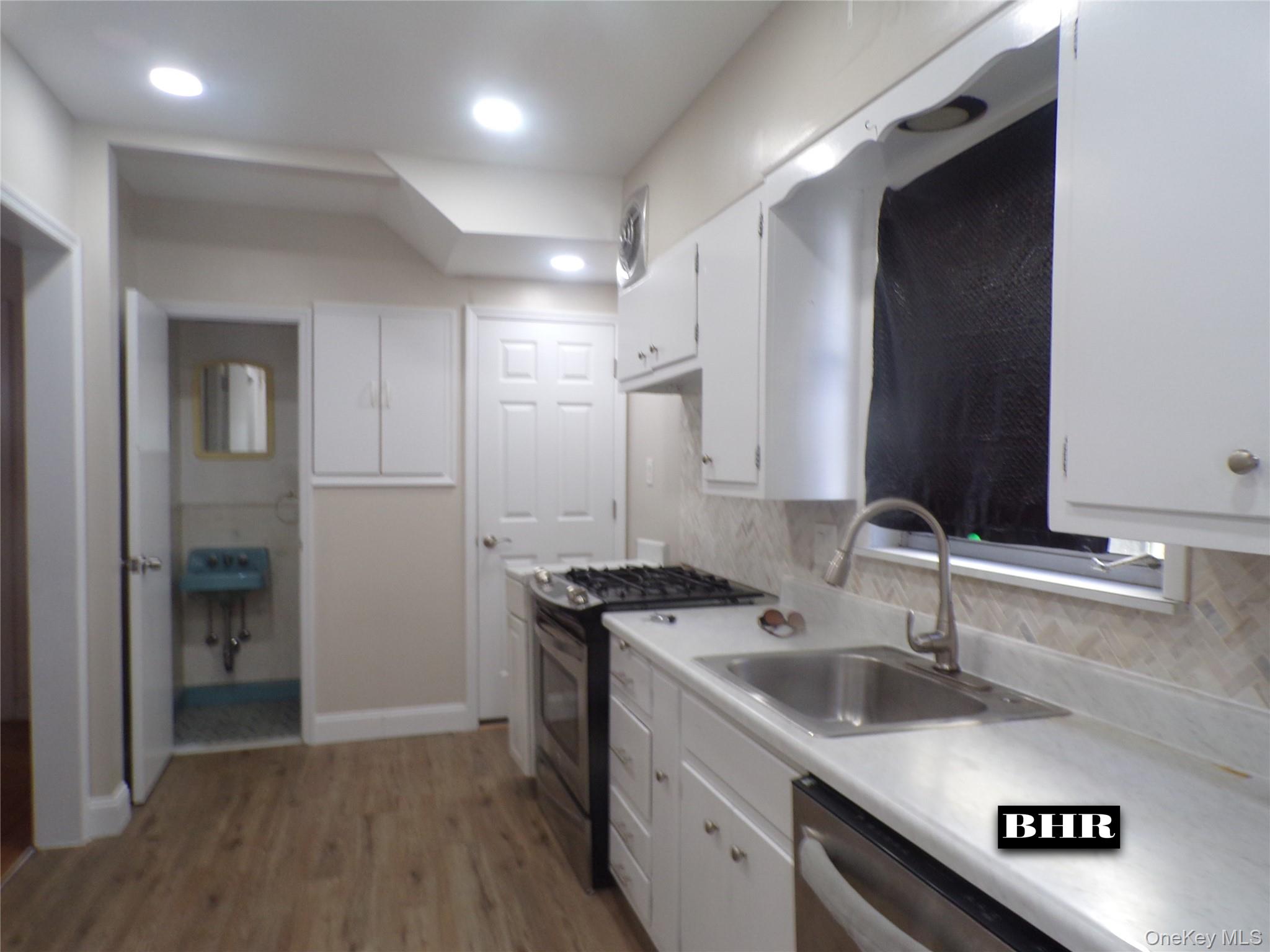 1821 E 27th Street – For Sale photo 7