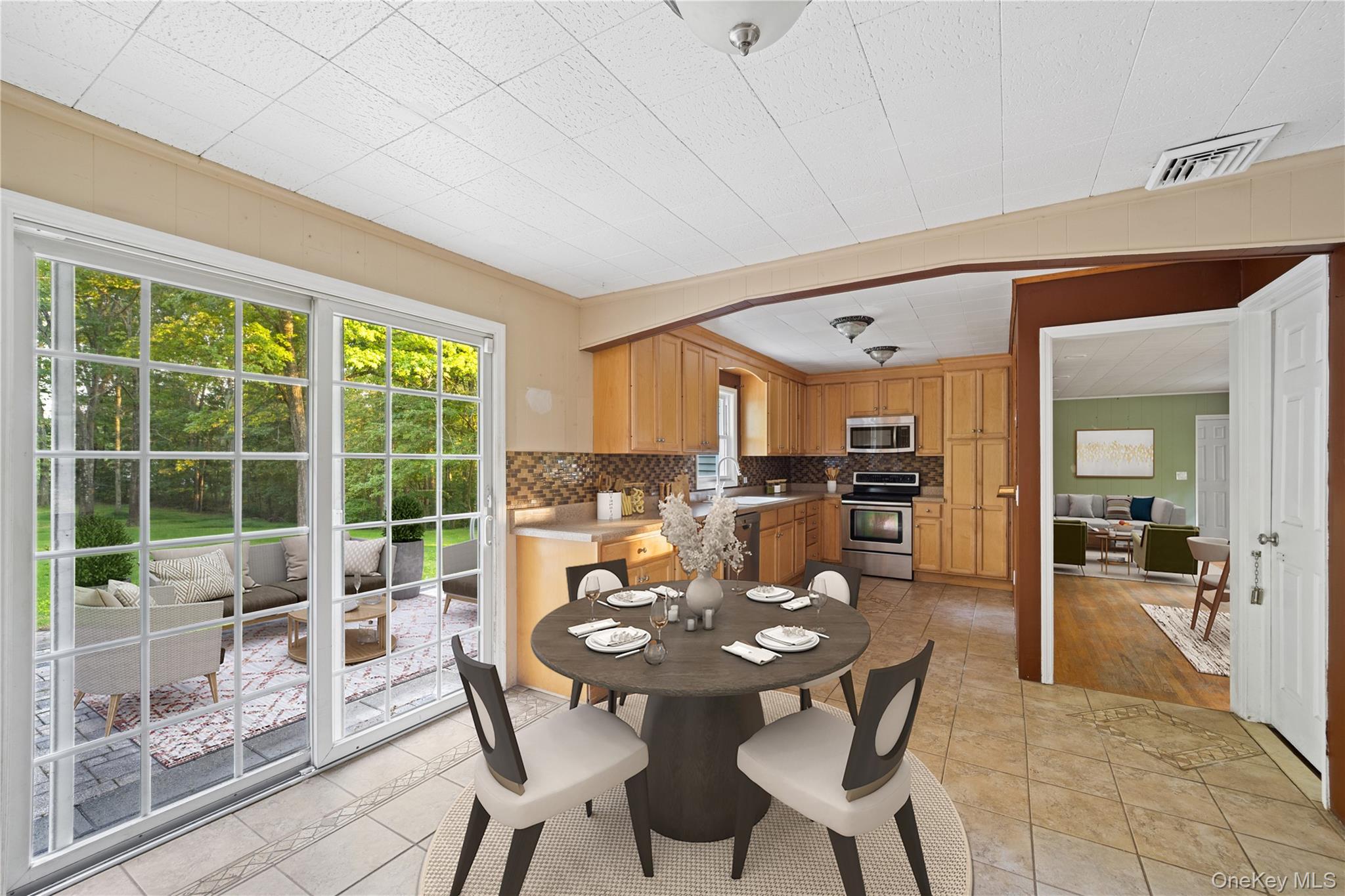 48 Theresa Boulevard – For Sale photo 9
