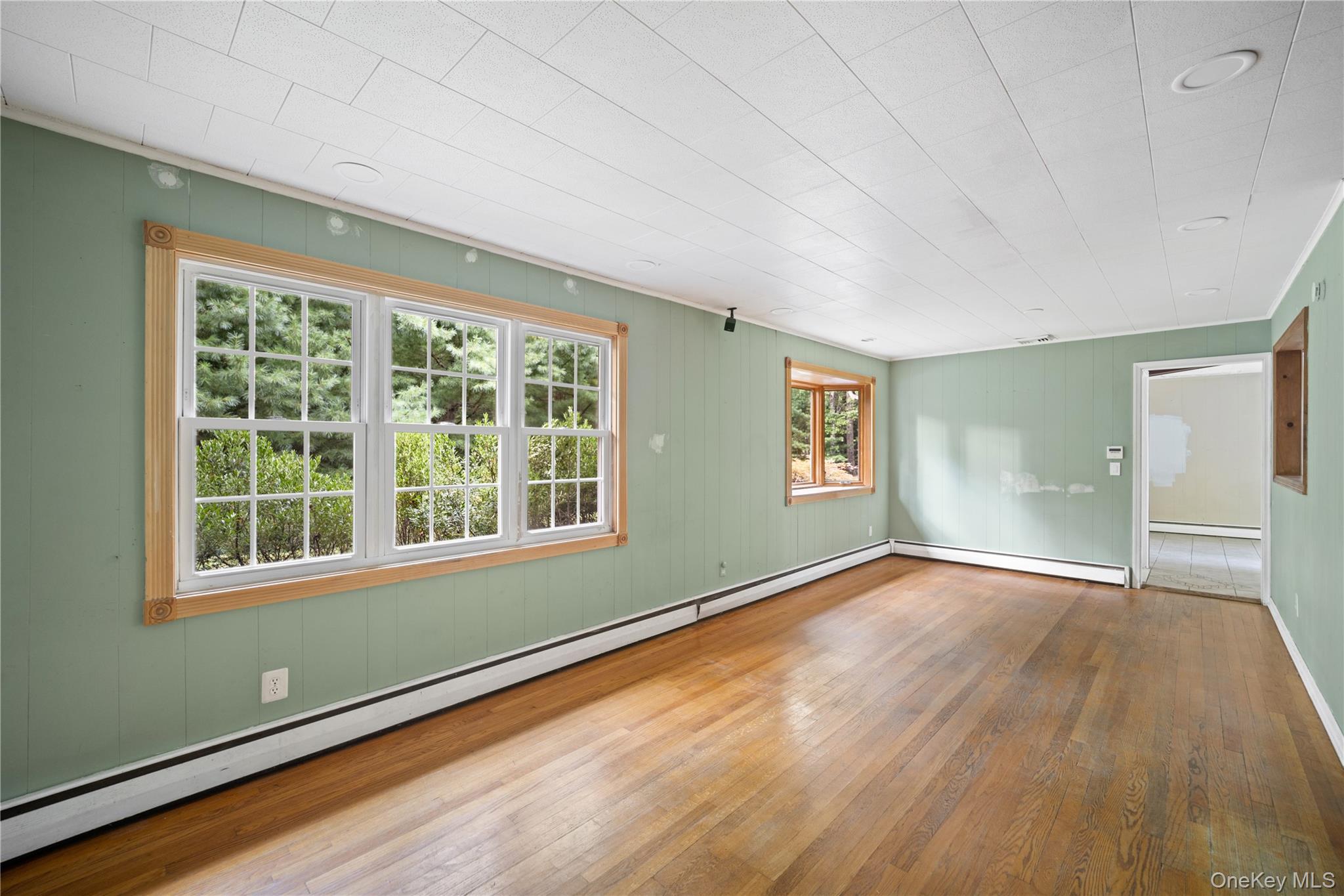 48 Theresa Boulevard – For Sale photo 5