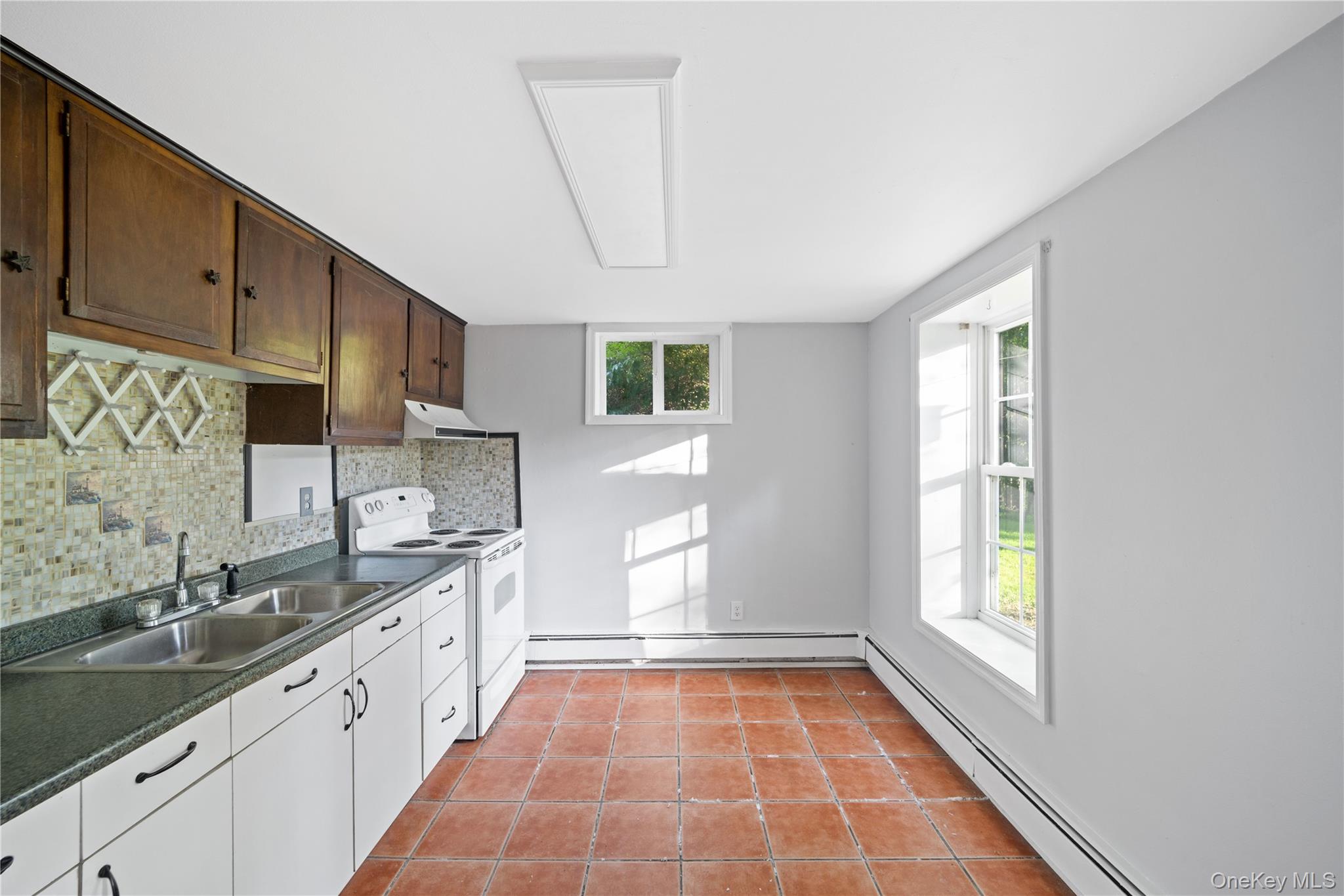 48 Theresa Boulevard – For Sale photo 28