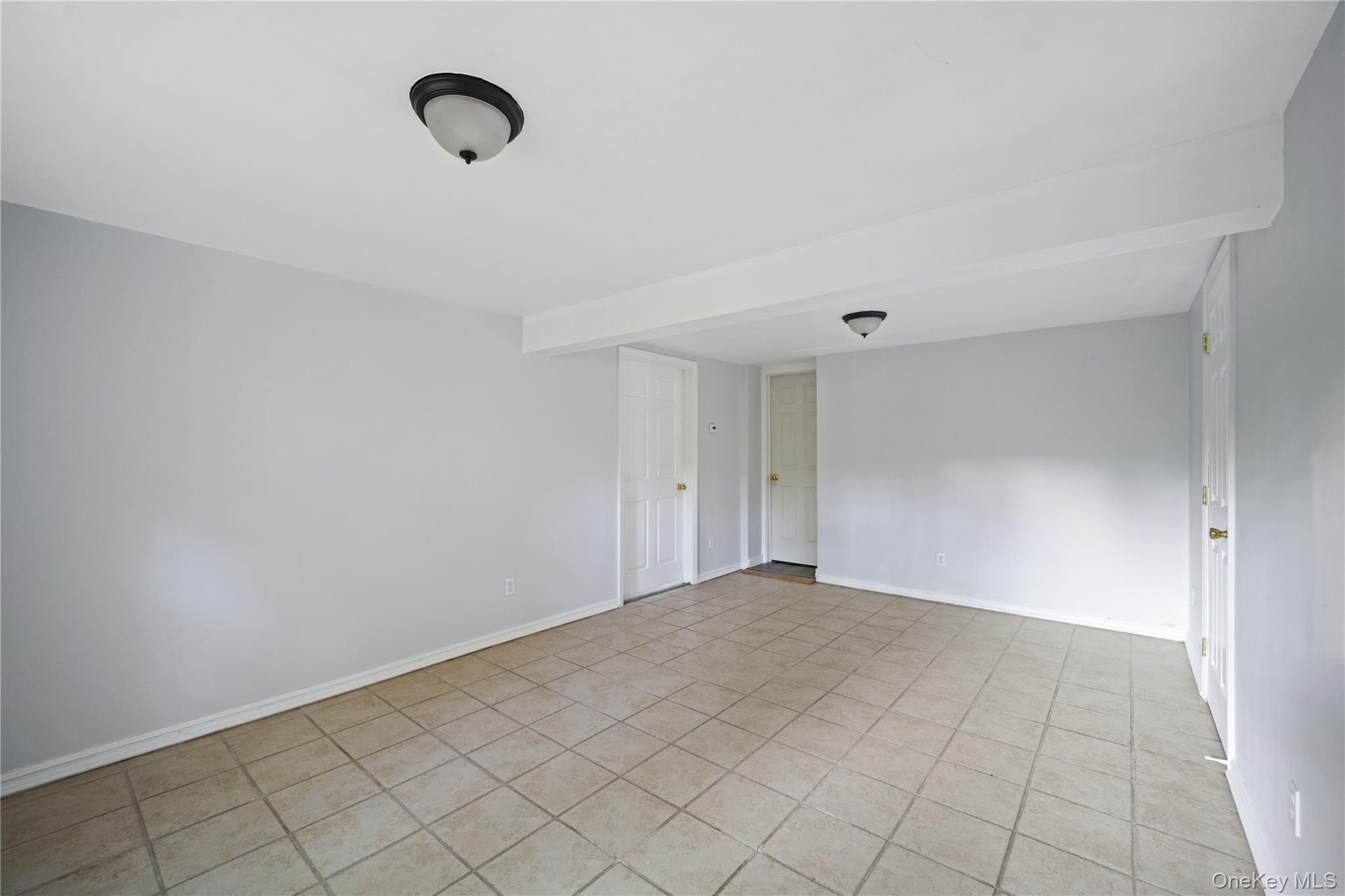 48 Theresa Boulevard – For Sale photo 32