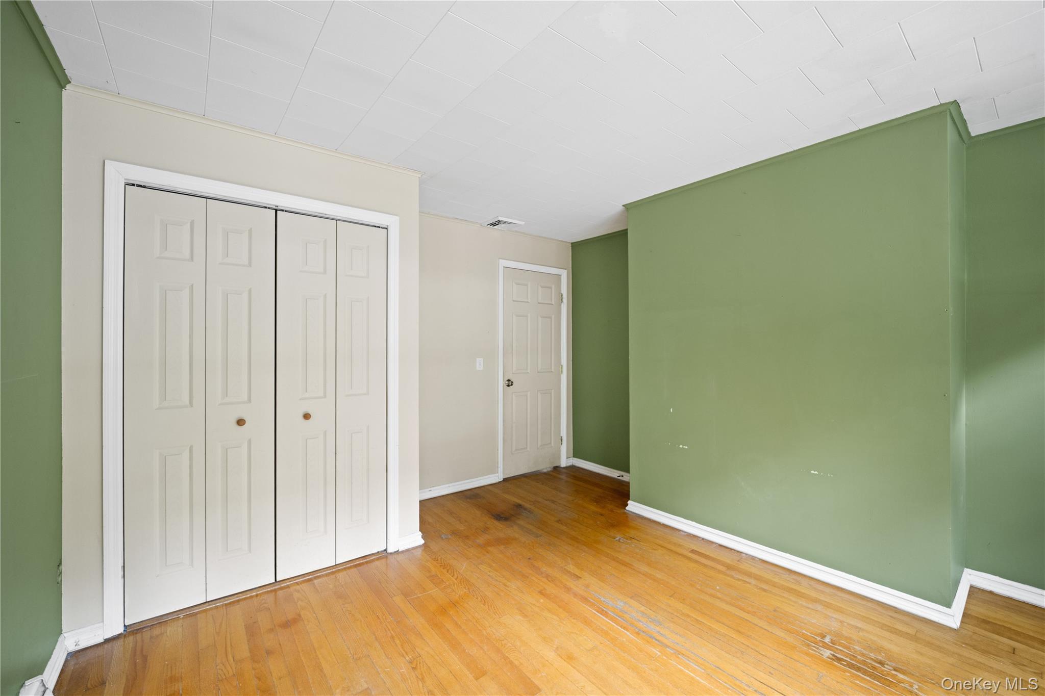 48 Theresa Boulevard – For Sale photo 12