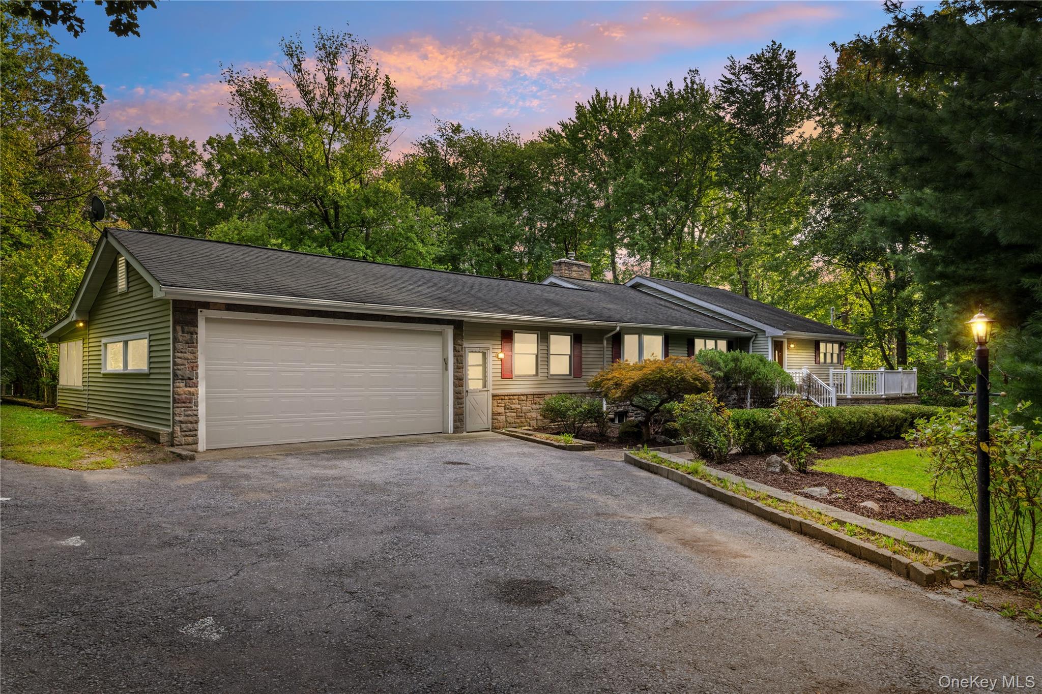 48 Theresa Boulevard – For Sale