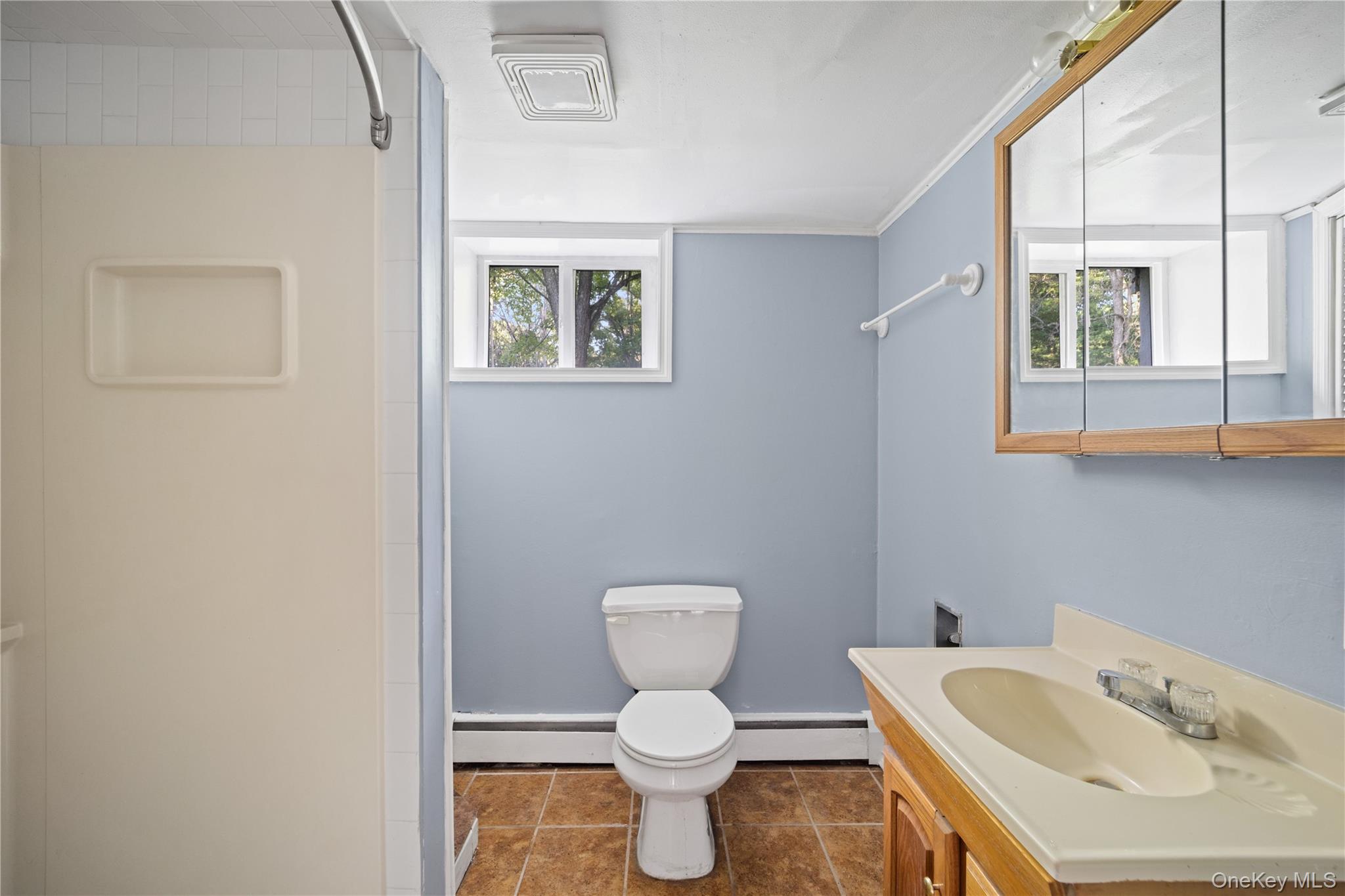 48 Theresa Boulevard – For Sale photo 34