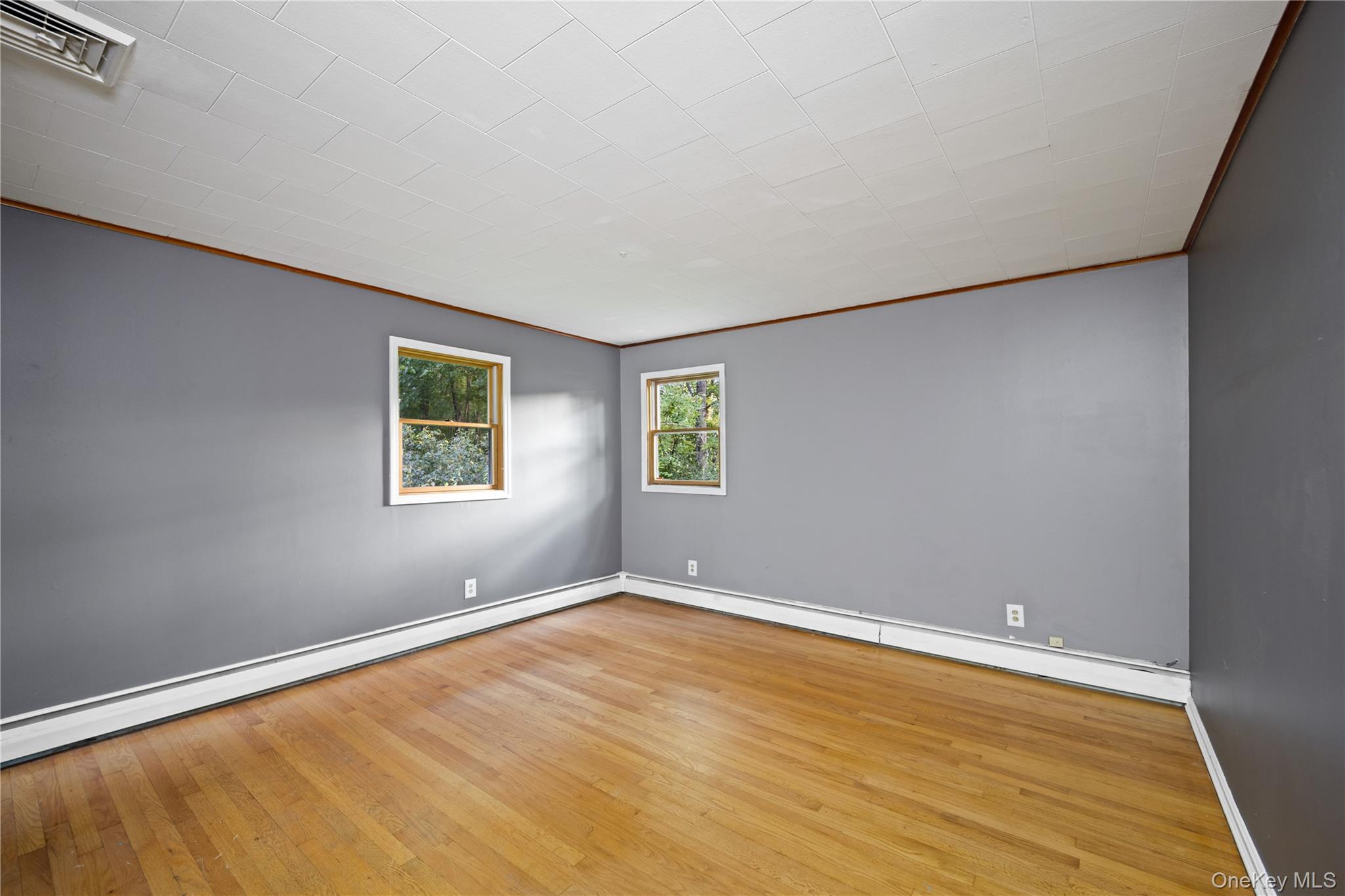48 Theresa Boulevard – For Sale photo 21