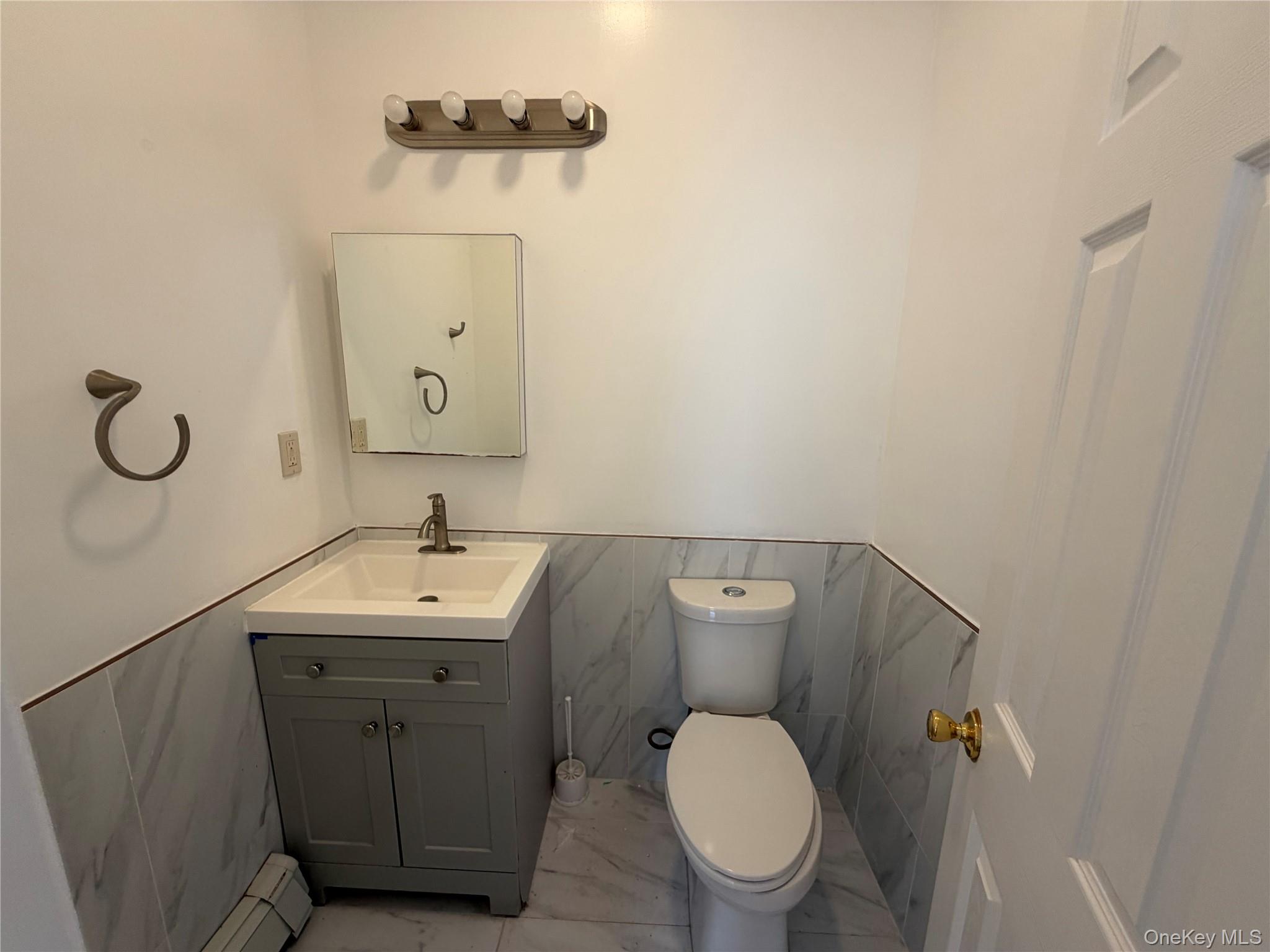 2356 Waterbury Avenue – For Sale photo 20
